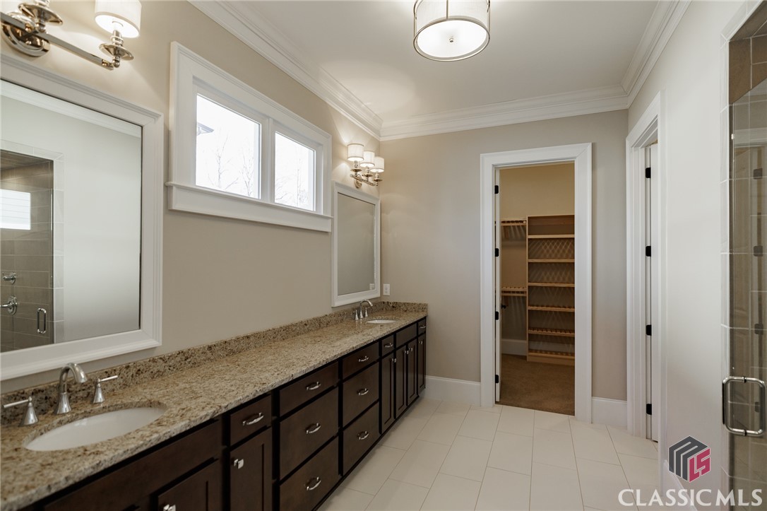 2990 Greenleffe Drive