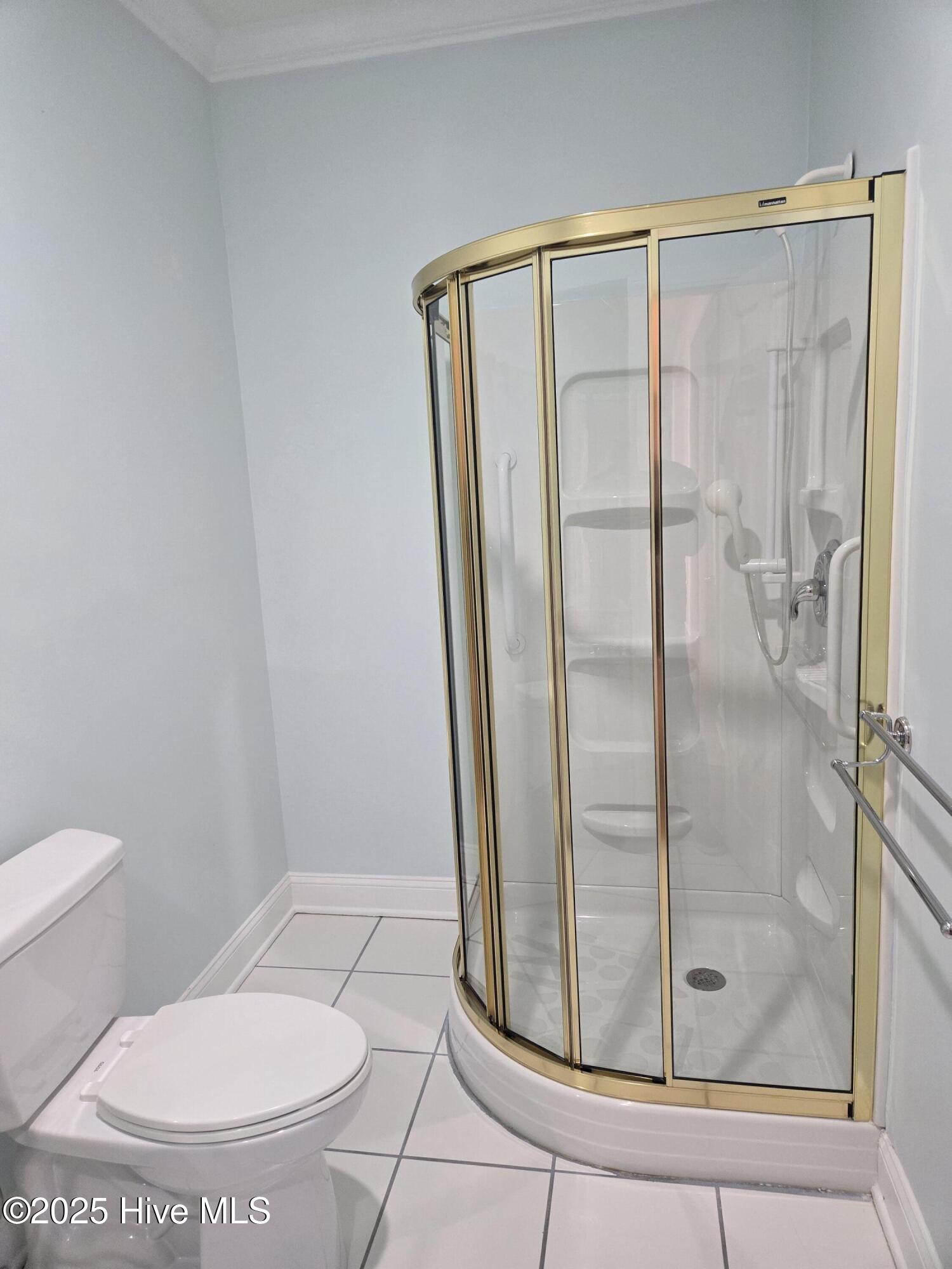 100545211 | Photo 42