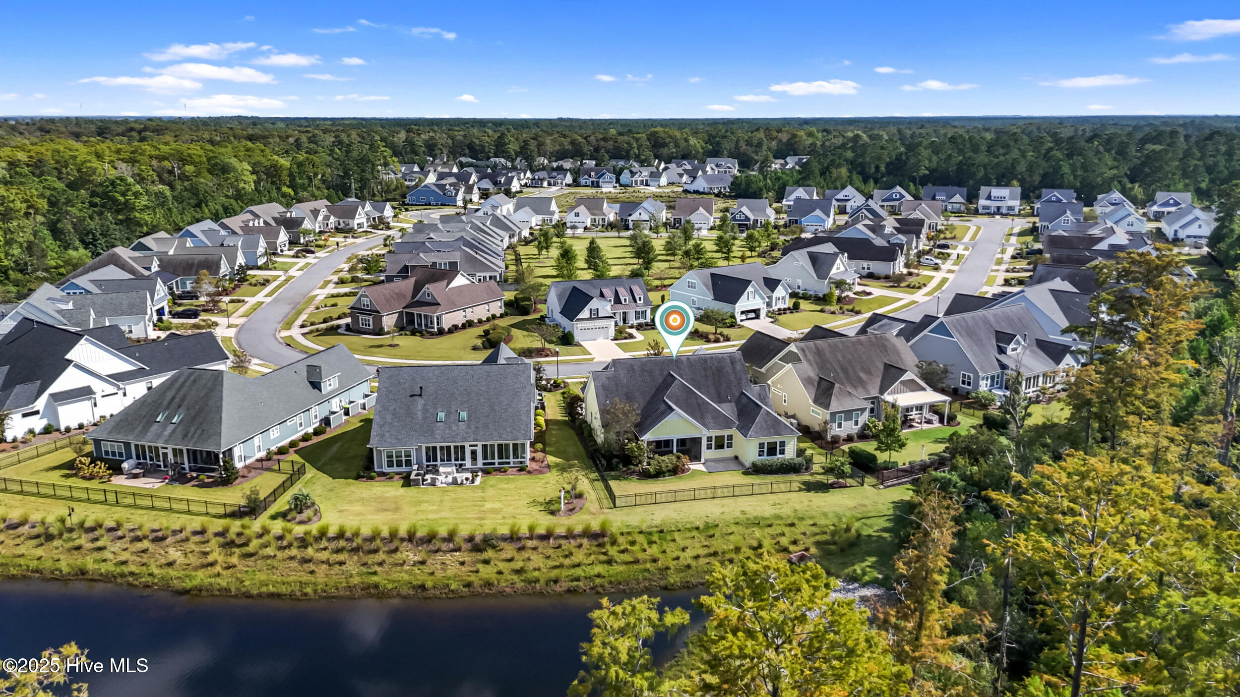 100534390 | Photo 56