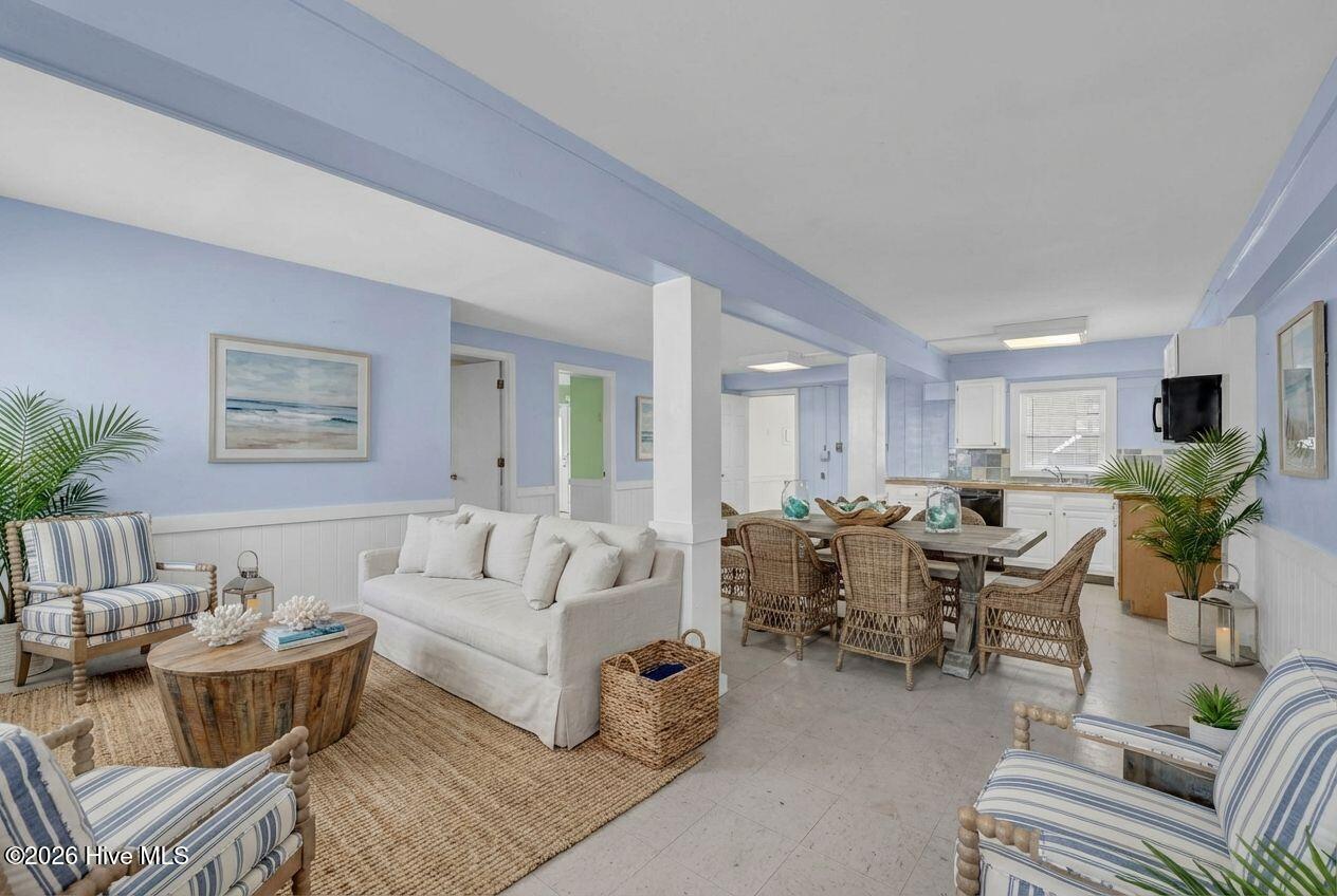 100556475 | Photo 27