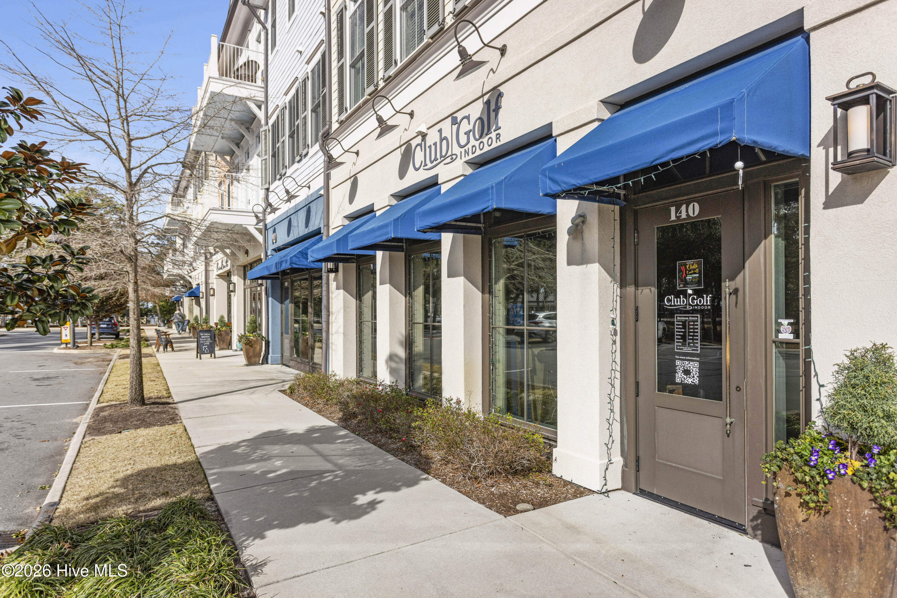 100554242 | Photo 48