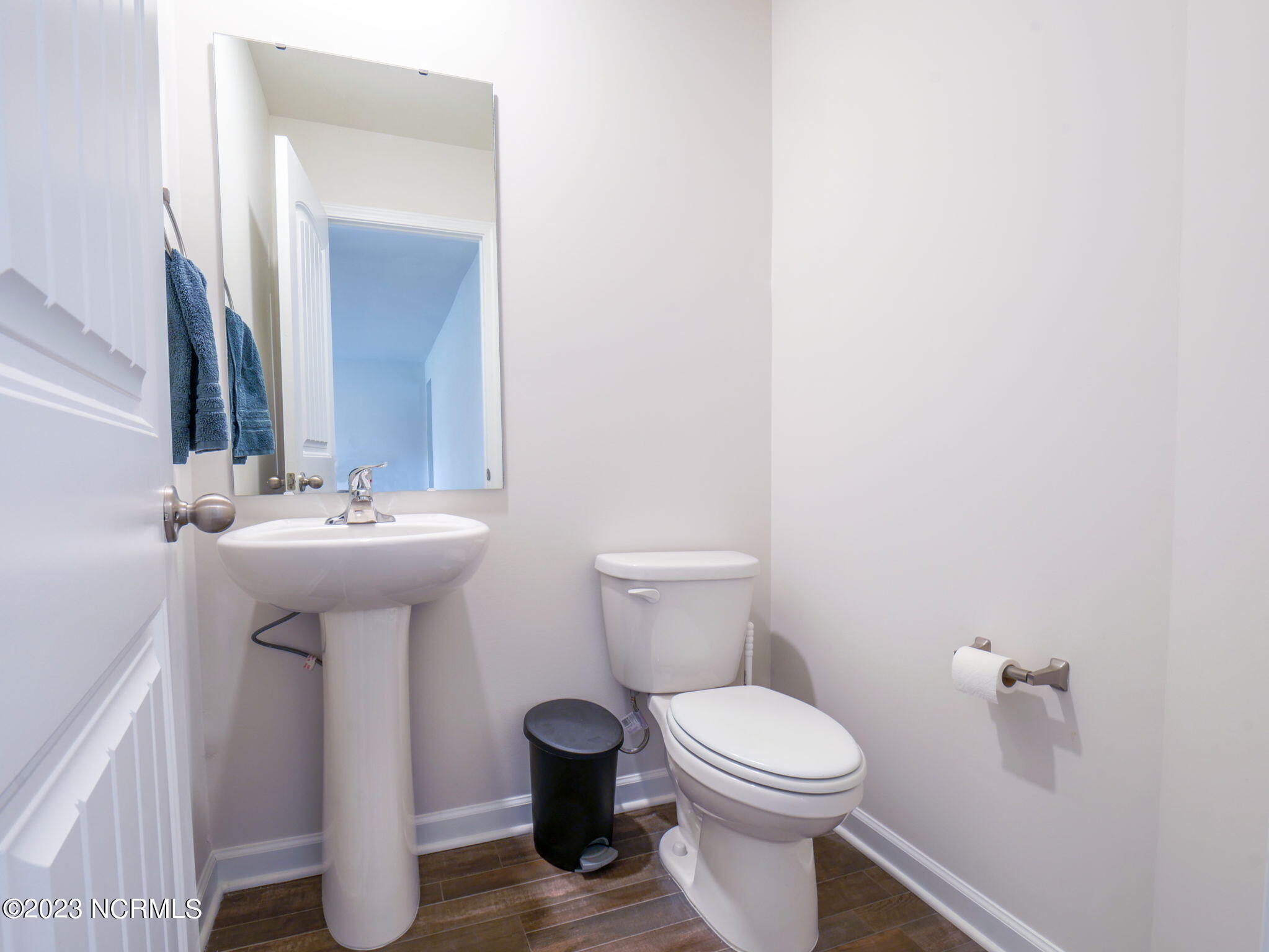 100539301 | Photo 19