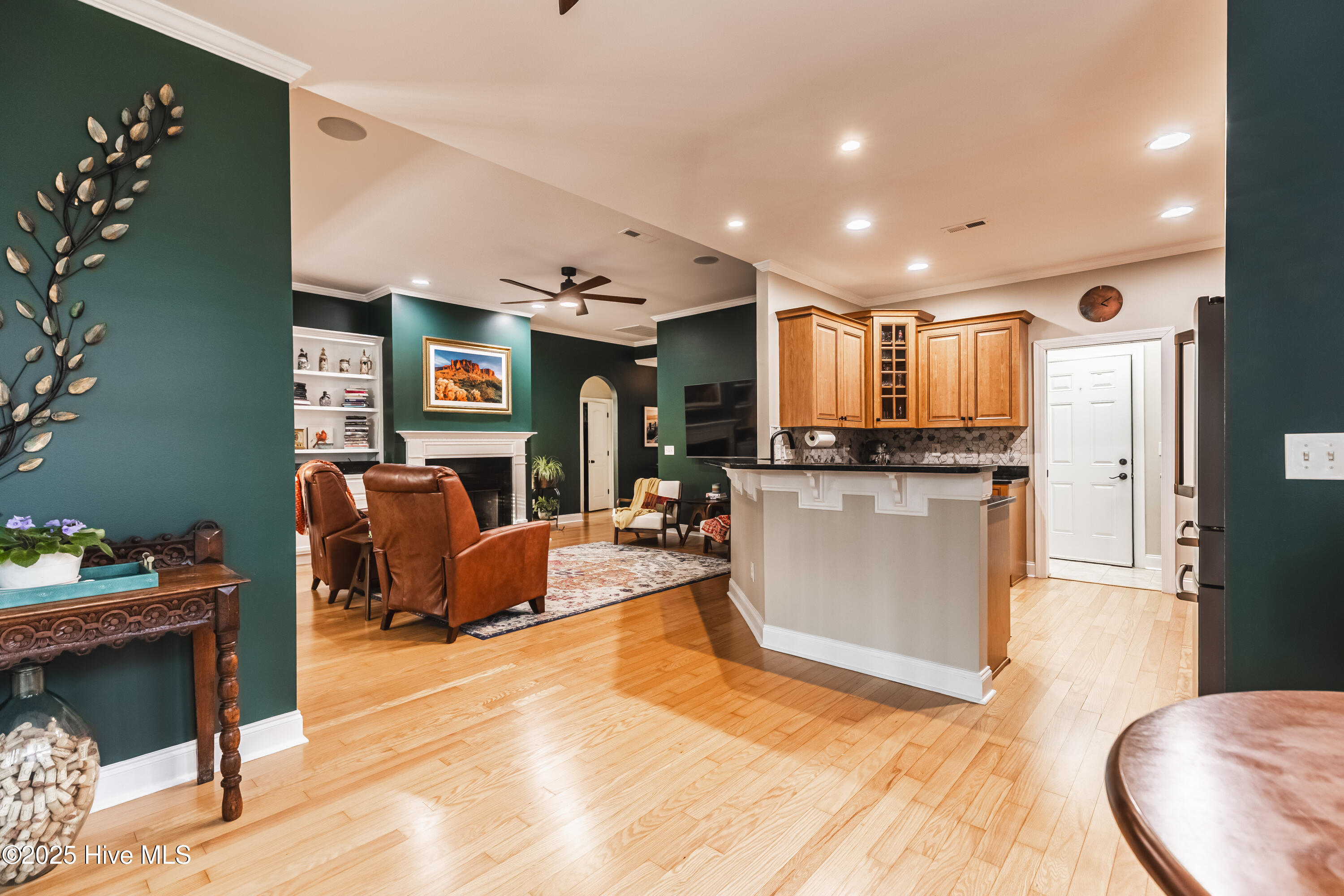 100542426 | Photo 17