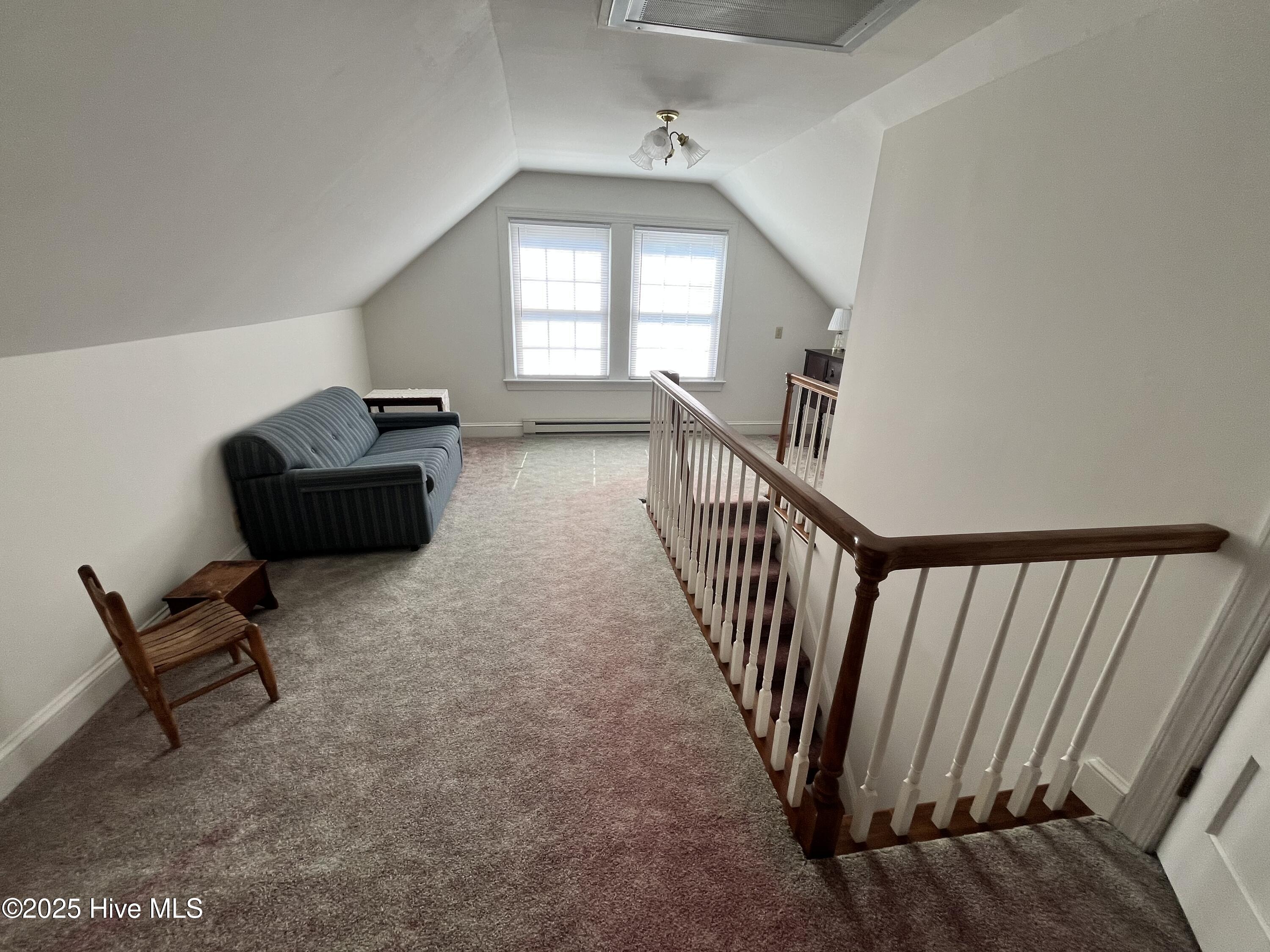 100523247 | Photo 25