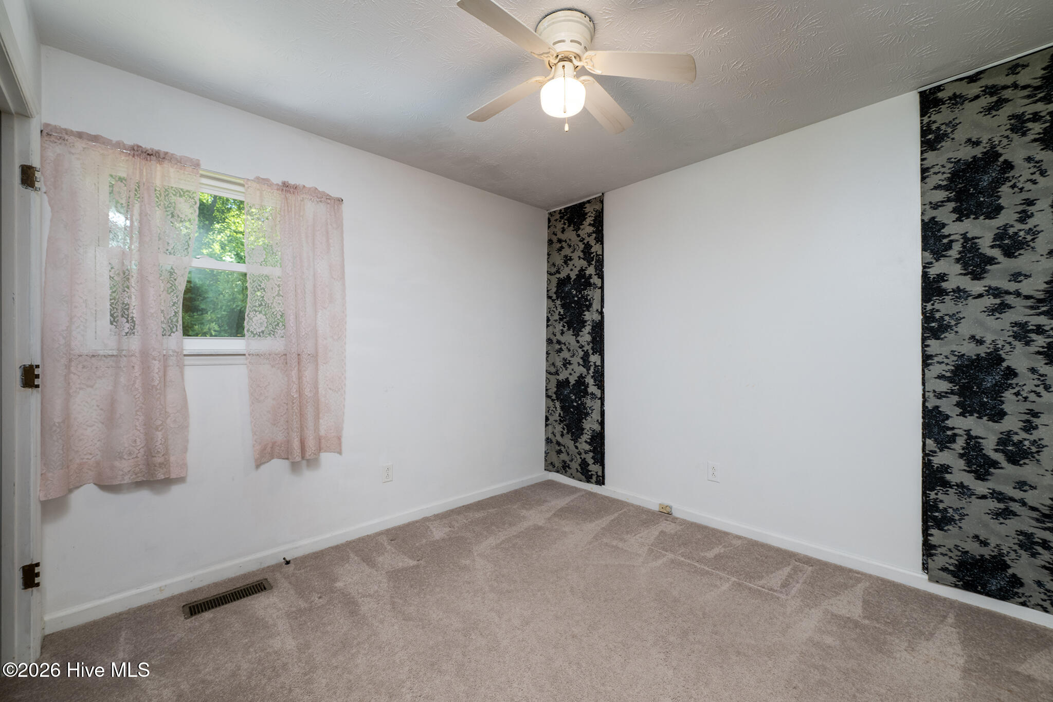 2013 Ridge Road,New Bern