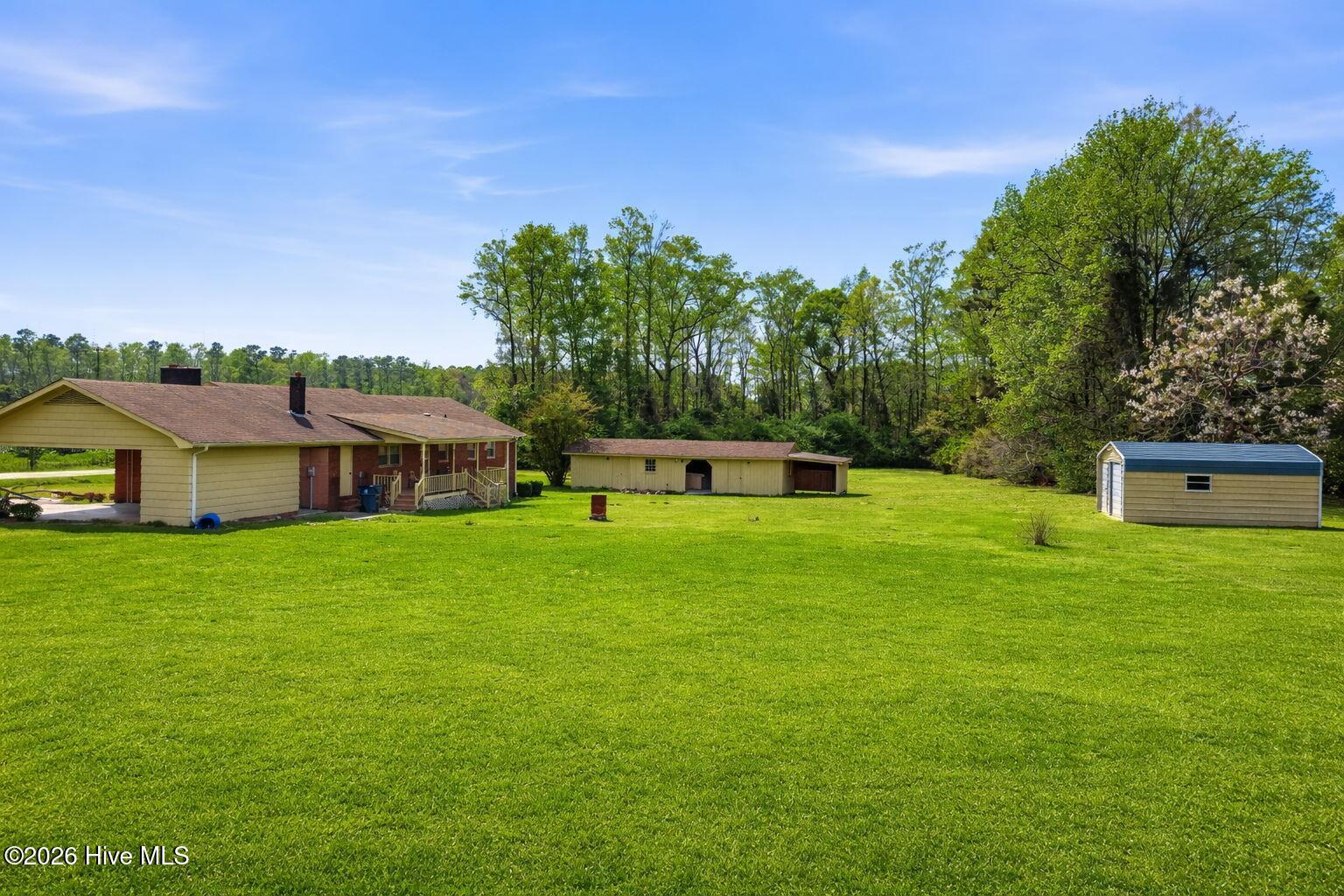 100564416 | Photo 50