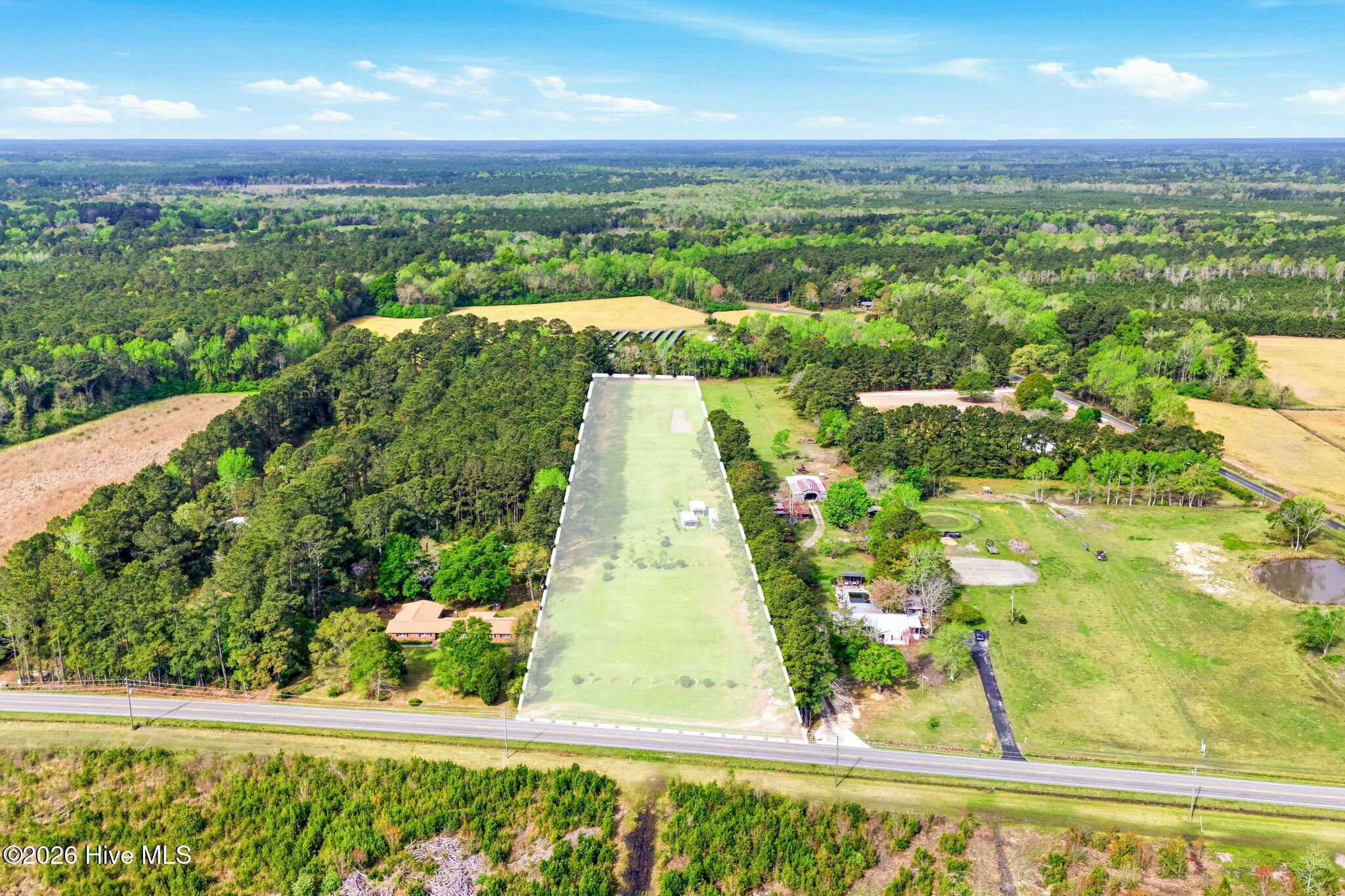 100566137 | Photo 13