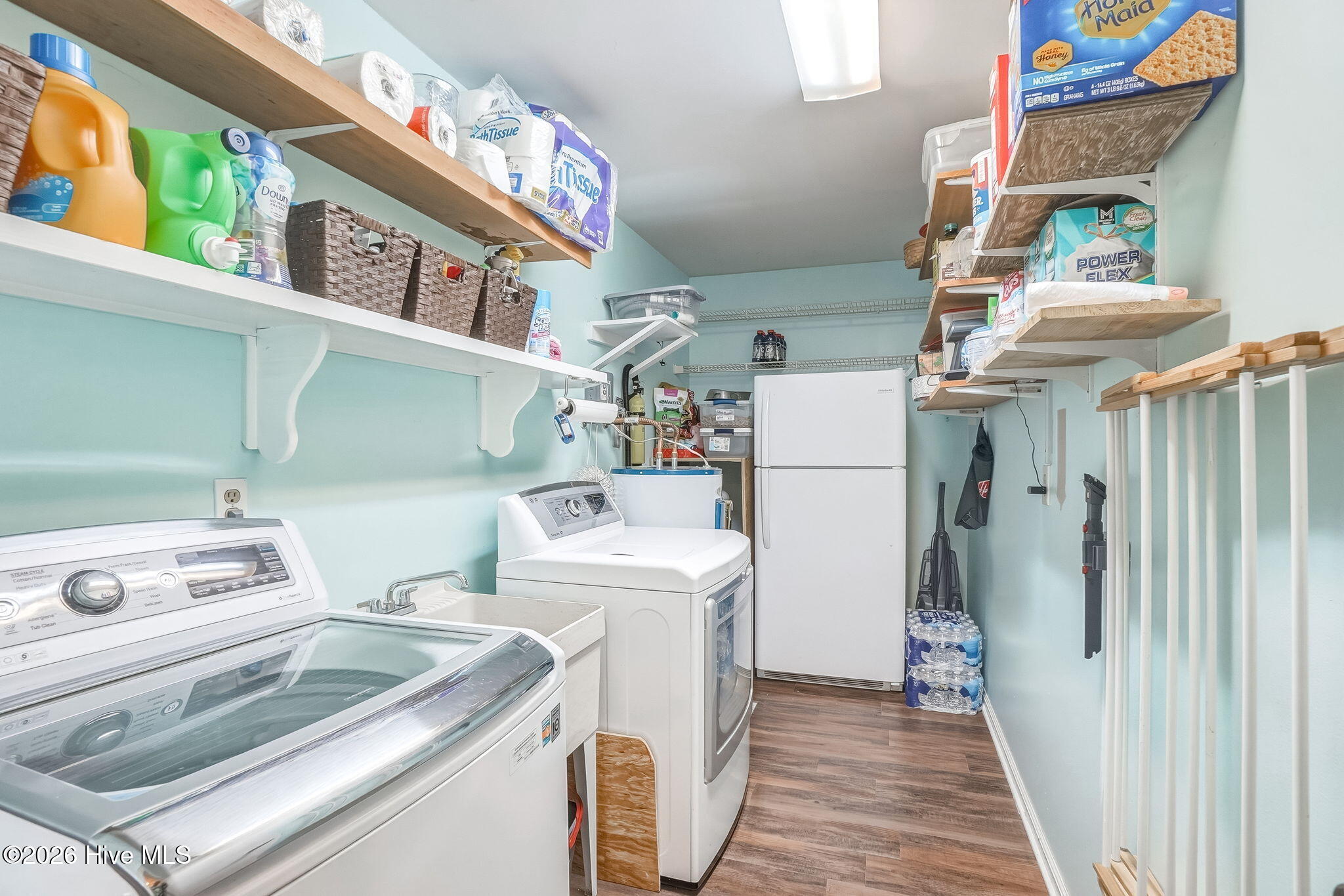 191 Cedar Lane,Newport
