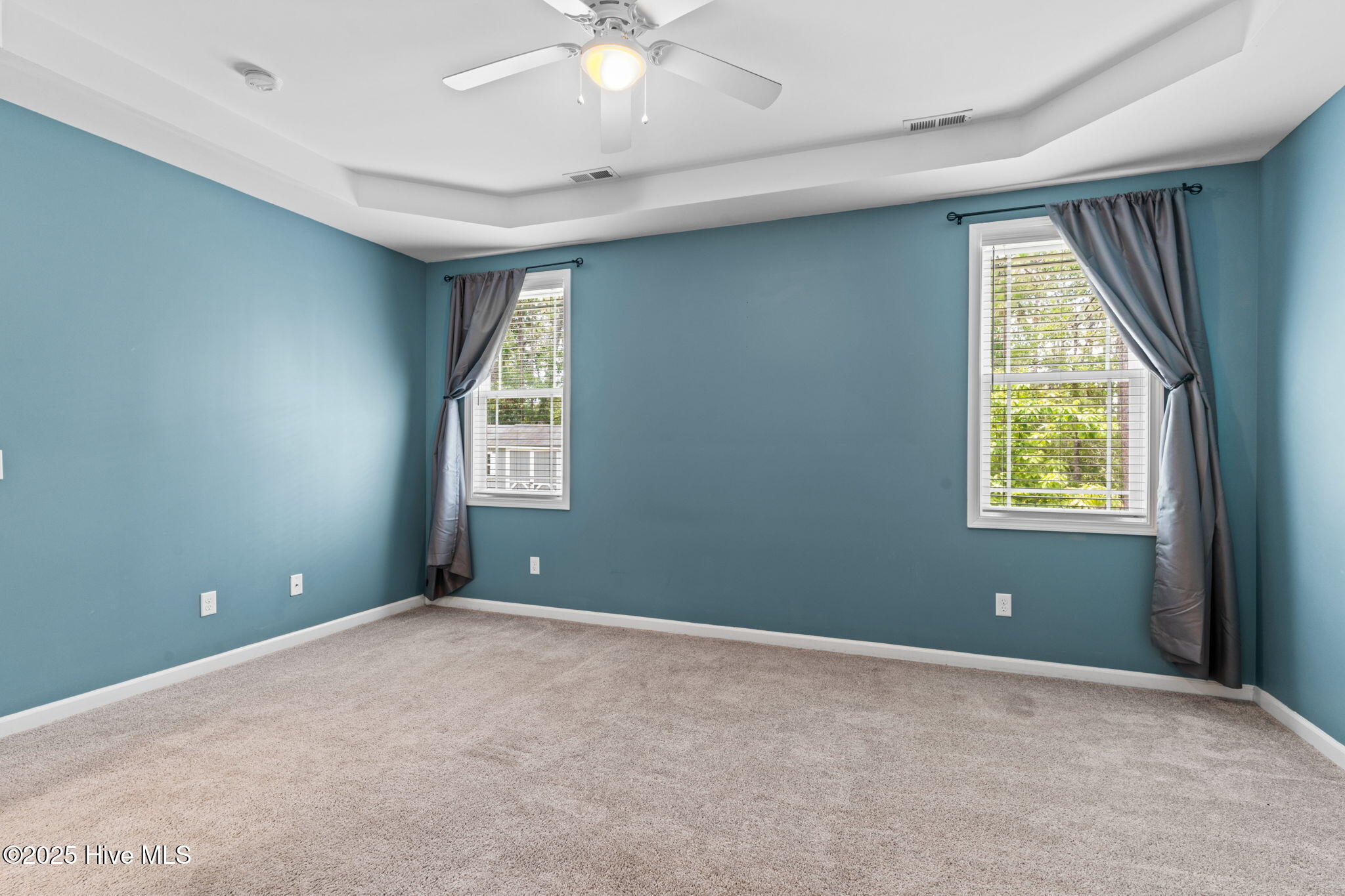 100501996 | Photo 23