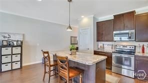 This is NOT the actual Townehome. Pictures were taken from a Finished Austin plan and are for Reference Only