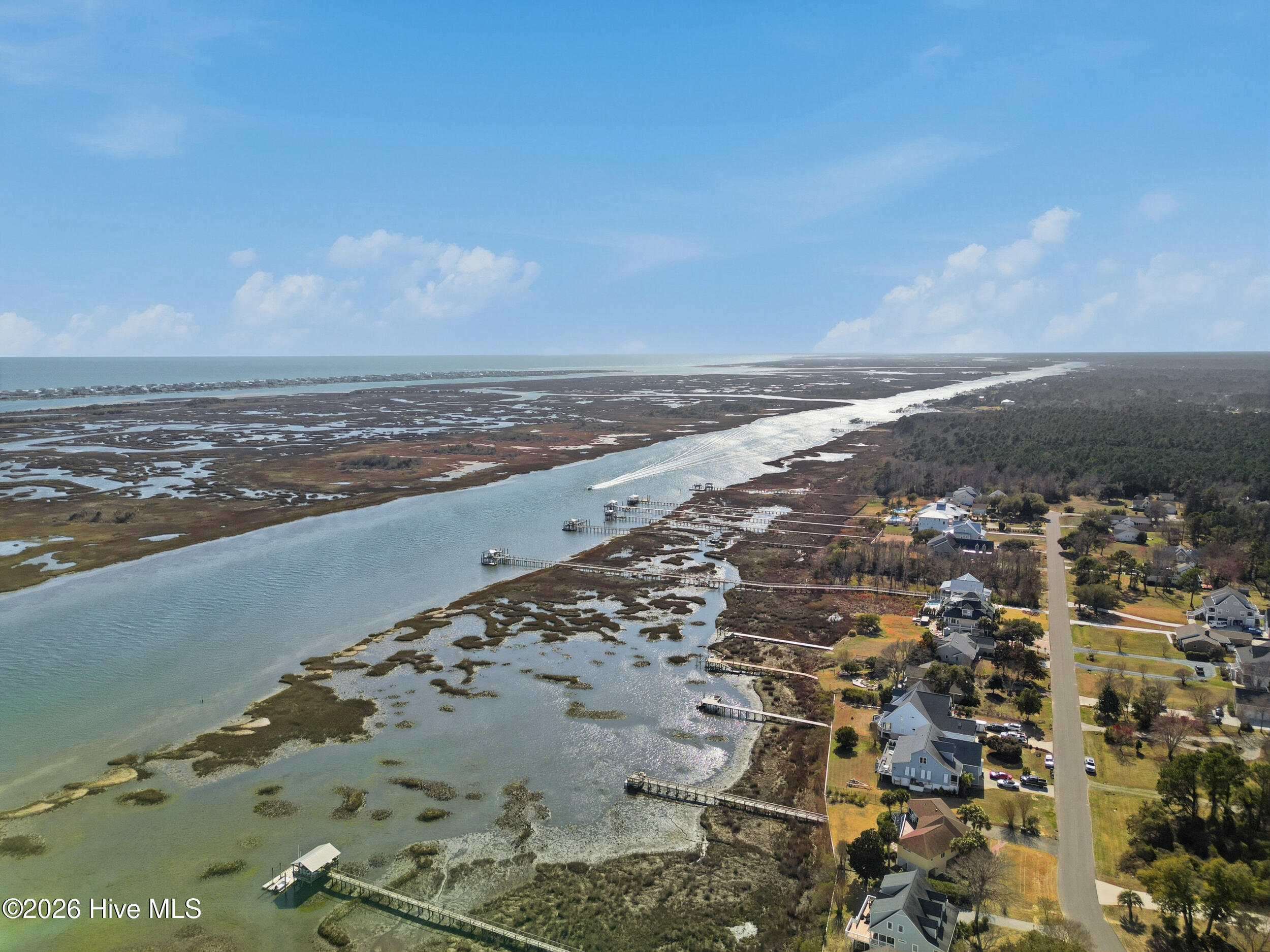 100551970 | Photo 71