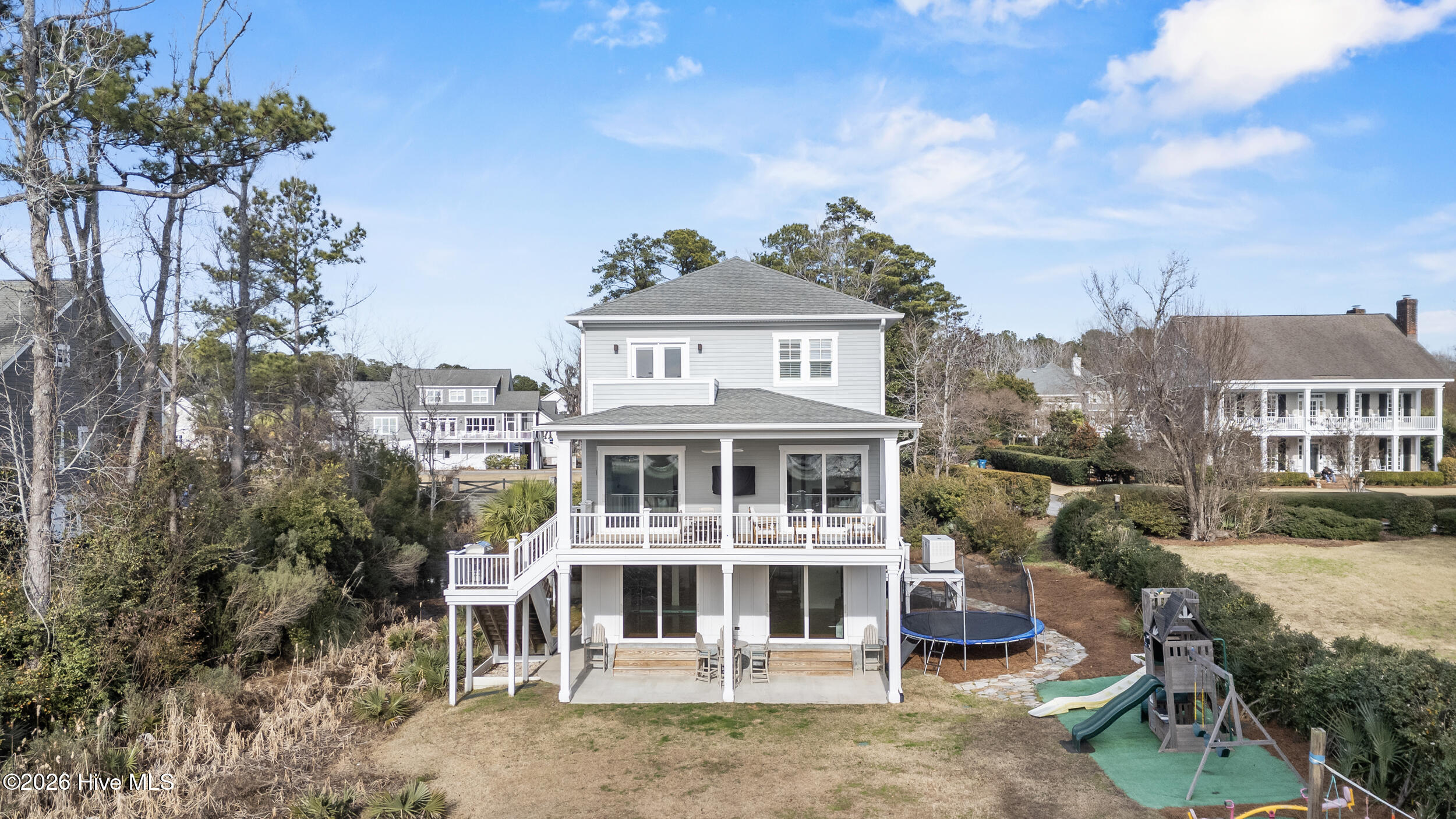 100549374 | Photo 70