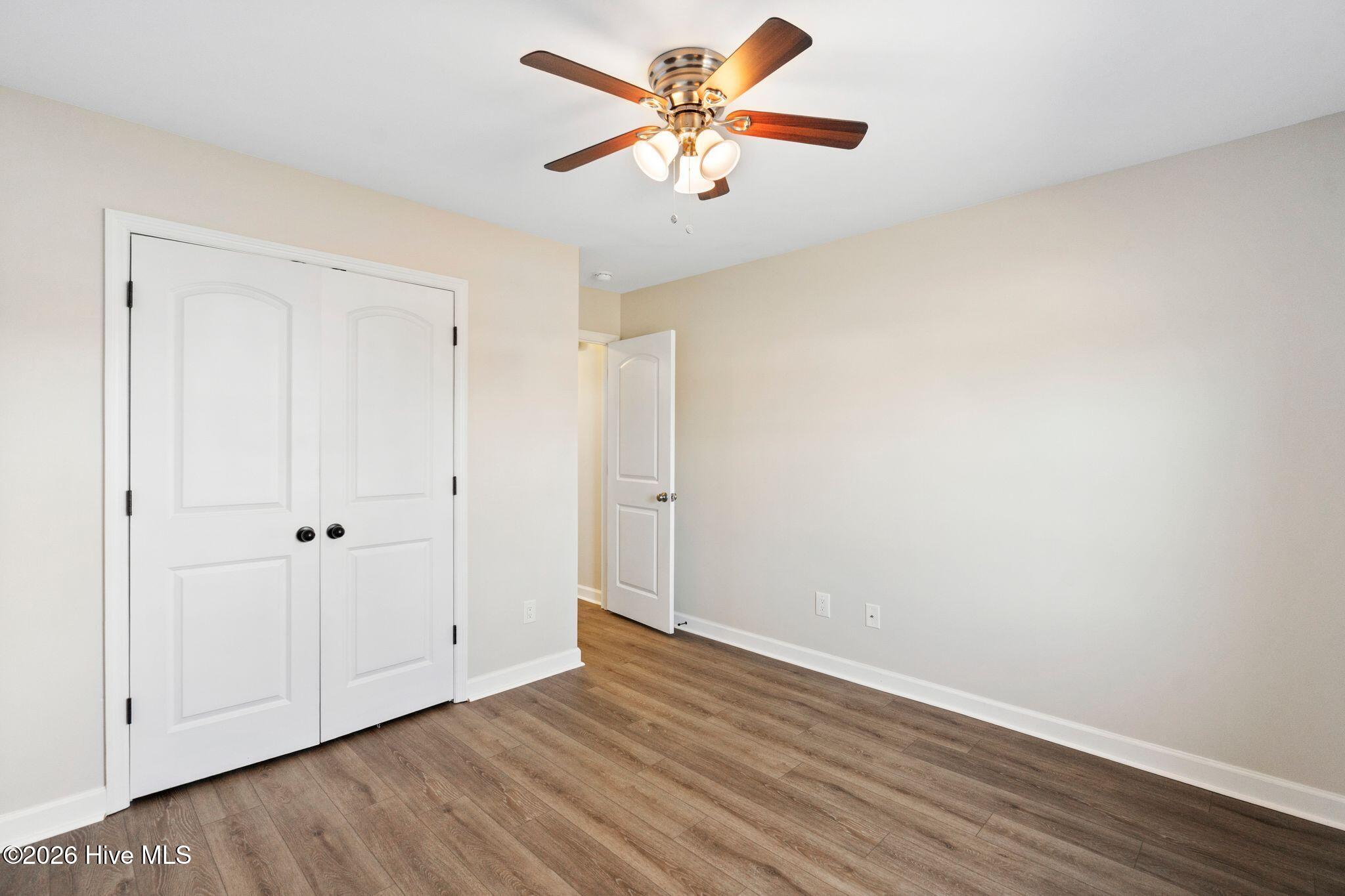 100559181 | Photo 25