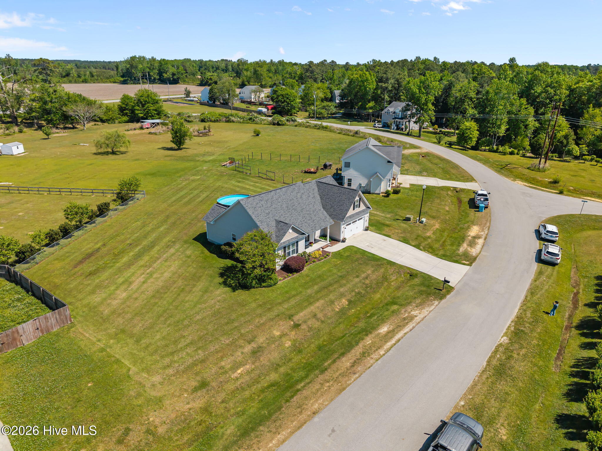 100567595 | Photo 29