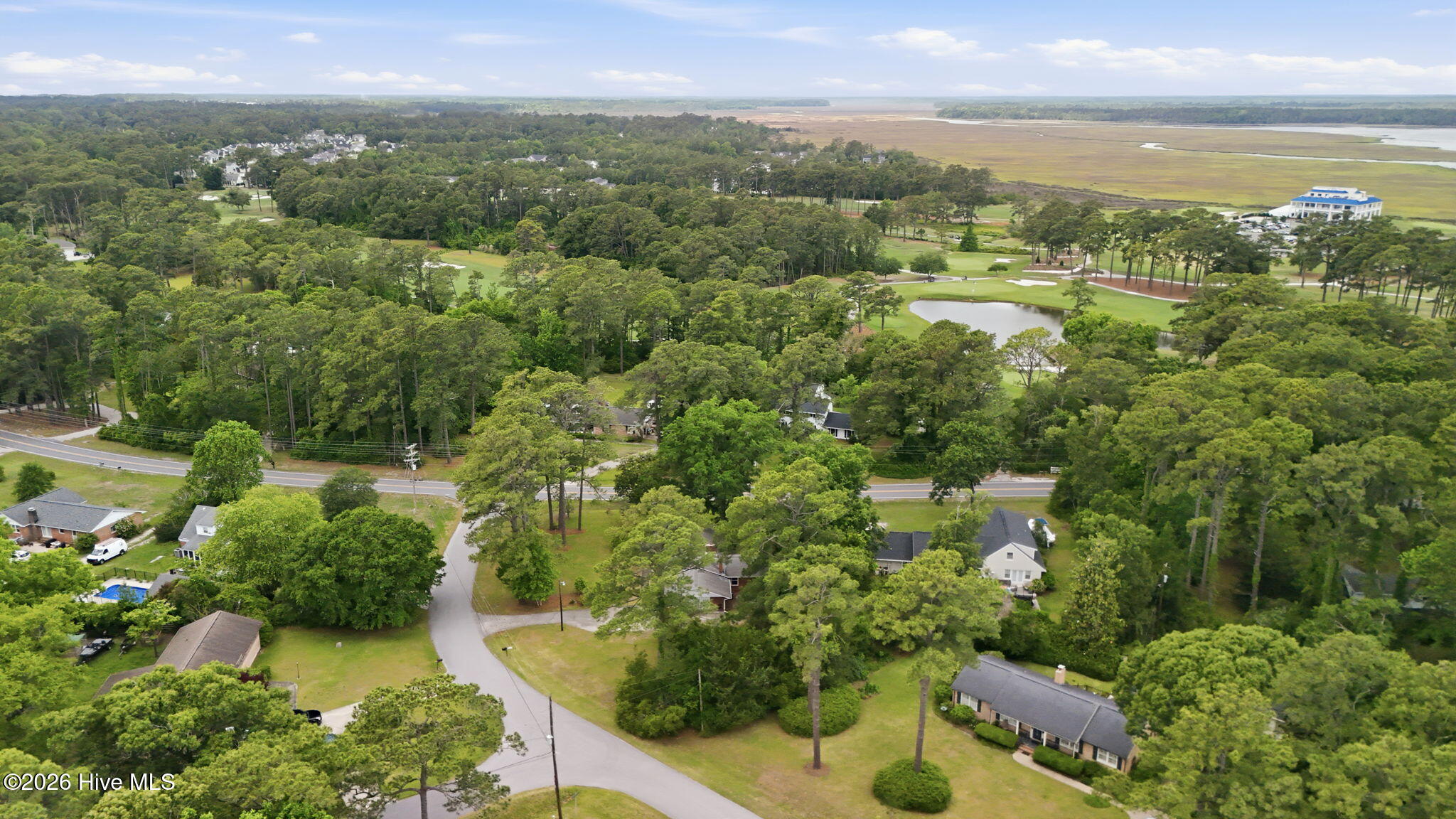 3030 Fairway Road,Morehead City