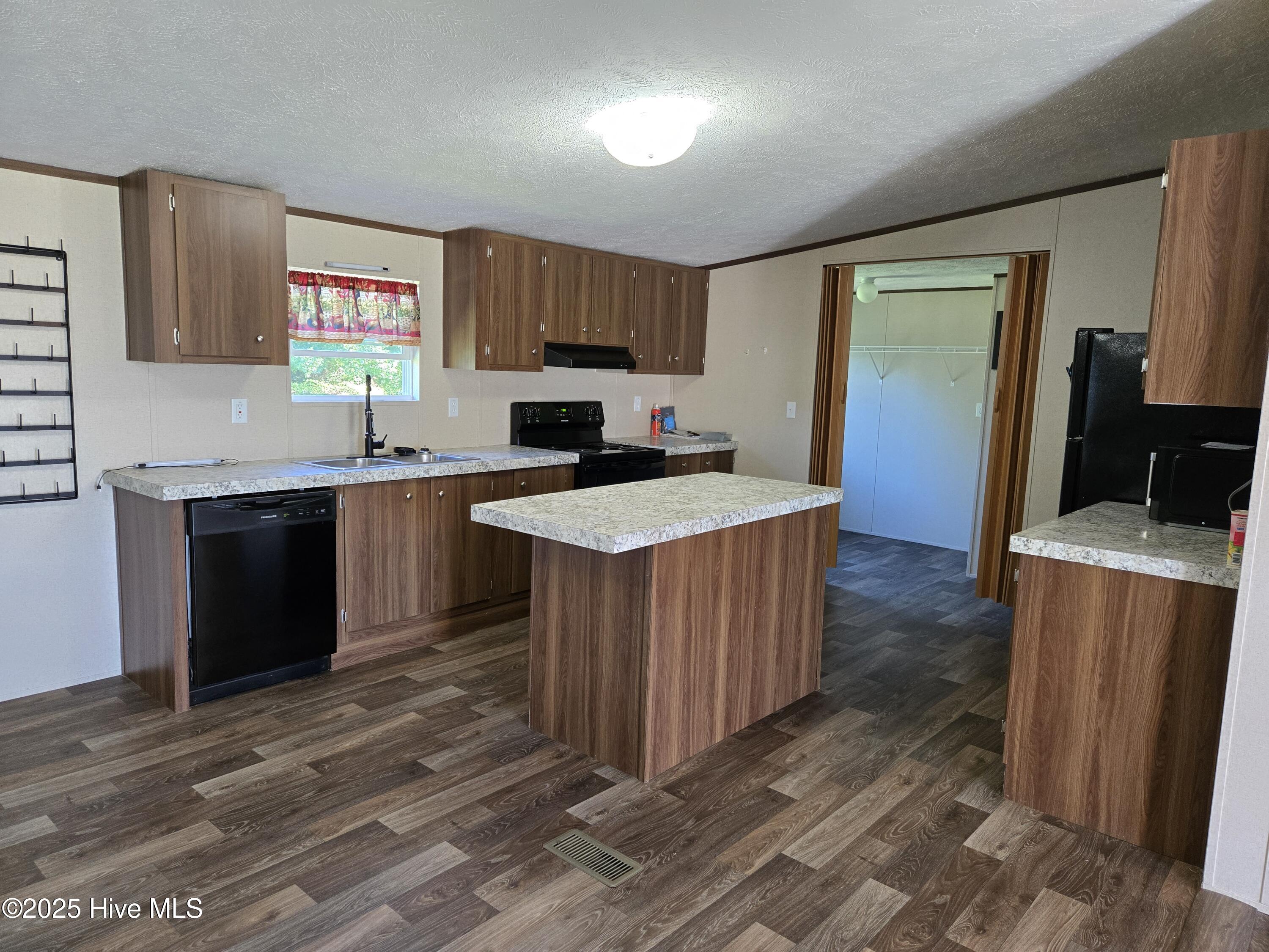 Homes for sale in La Grange, NC | 144 Beston Dr, La Grange, NC 28551 | MLS# 100514168