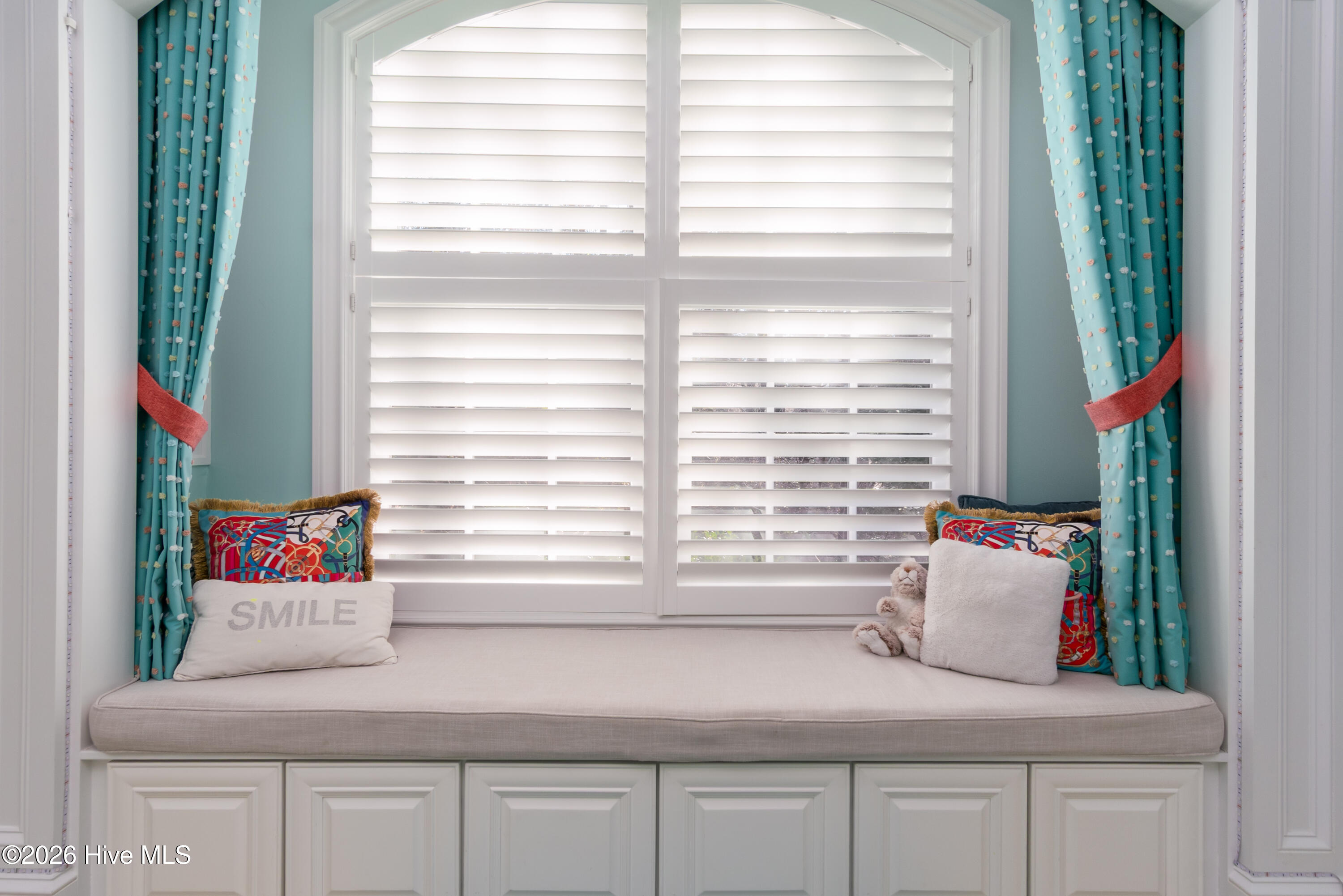 100550947 | Photo 56