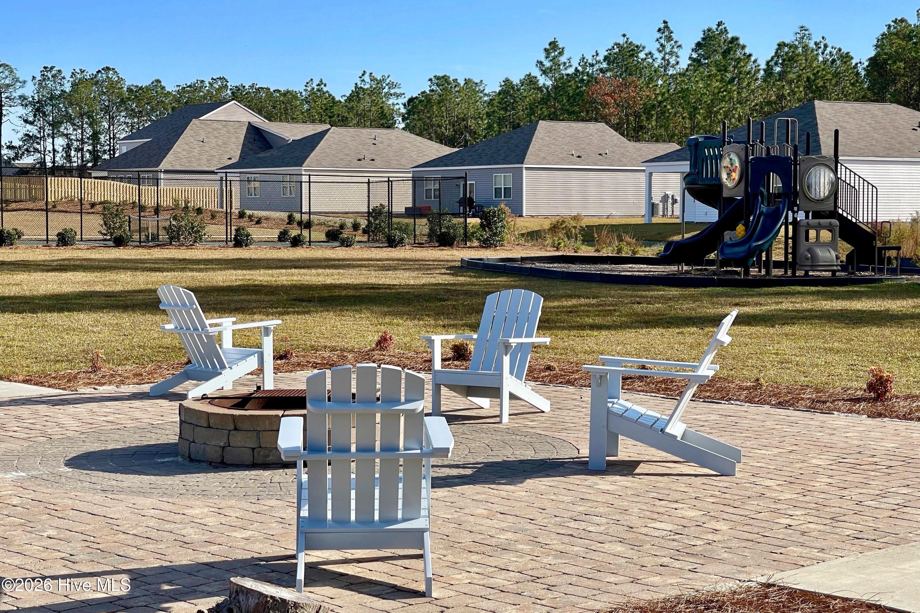 100551003 | Photo 29