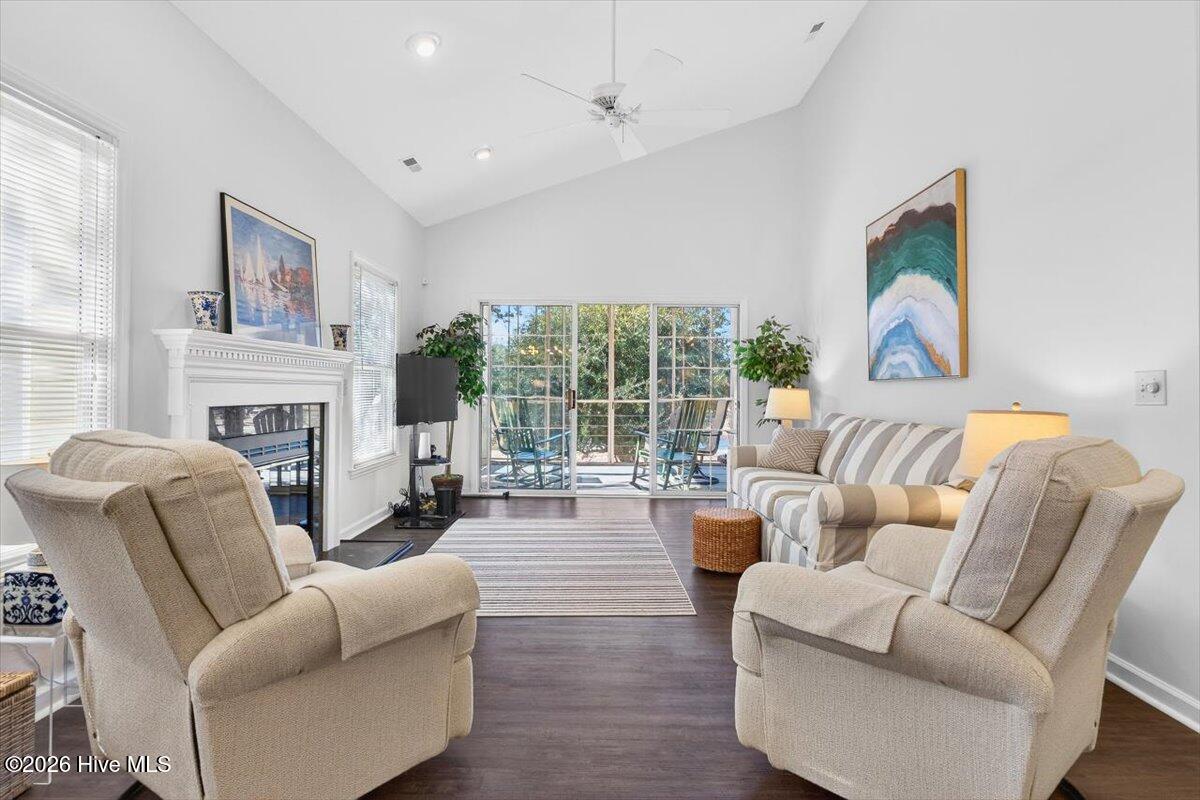 100551155 | Photo 25