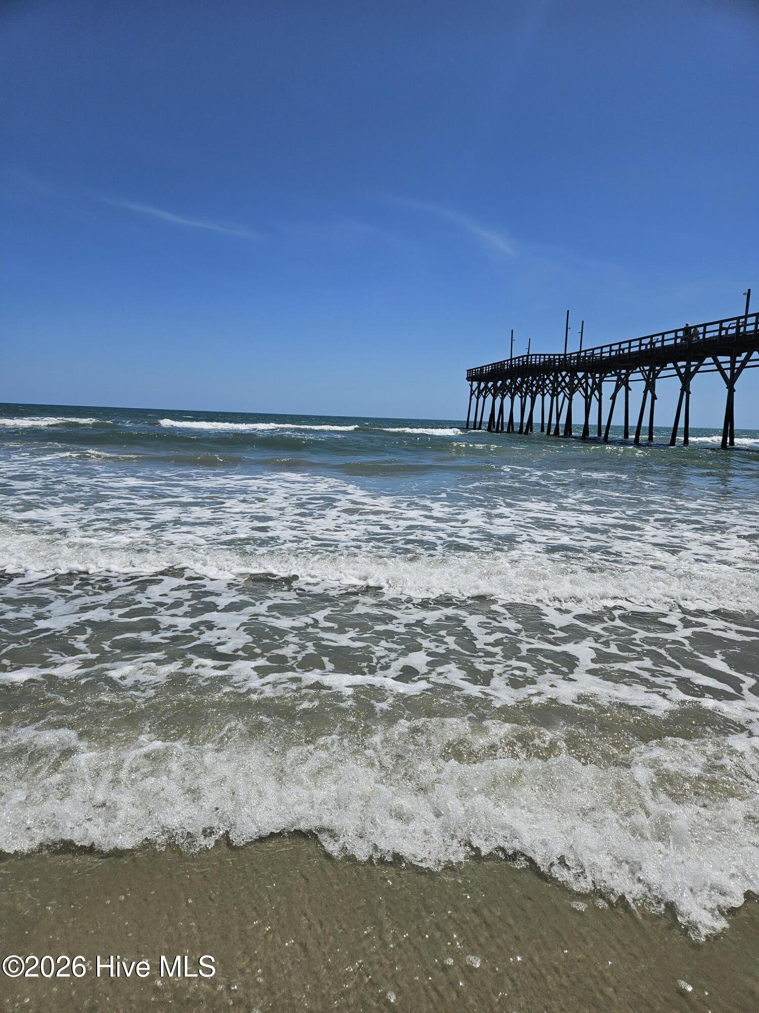 100553867 | Photo 40