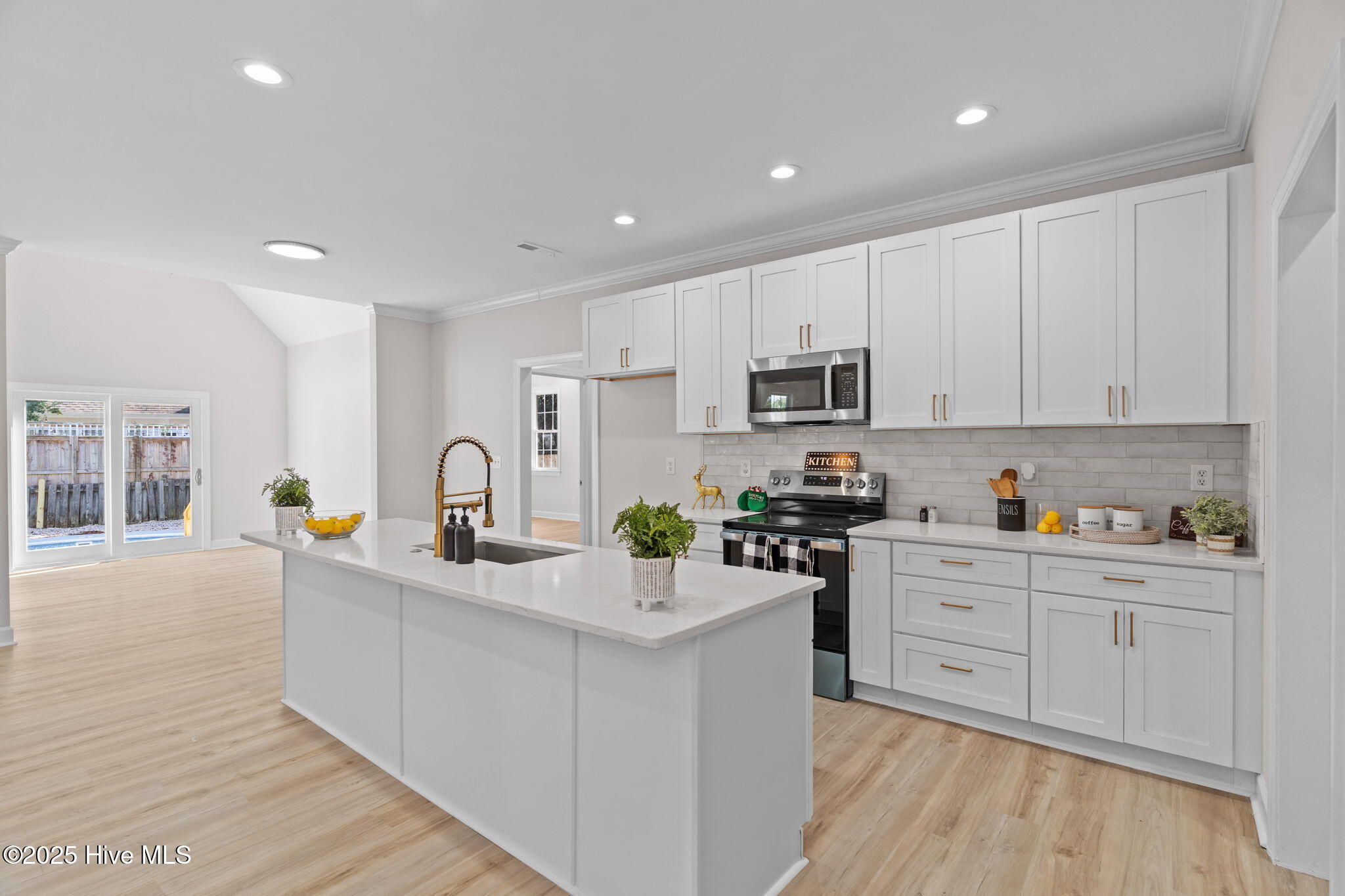 701 Barksdale Road, Wilmington, NC 28409 – photo 22: 34-web-or-mls-BTS08479