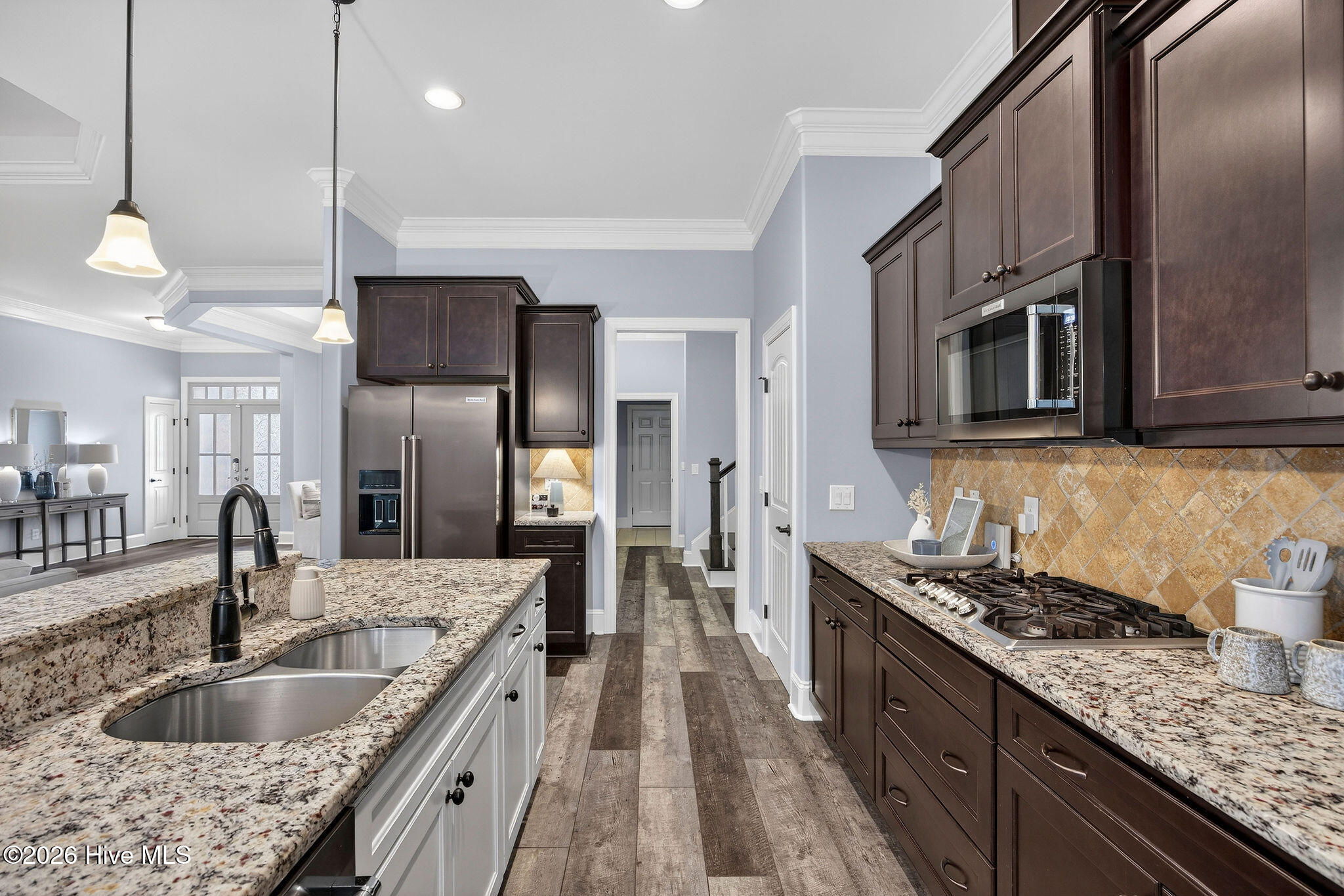 100559766 | Photo 20