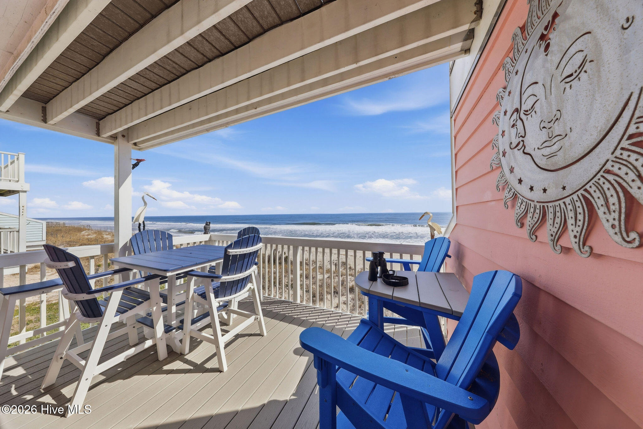 100559575 | Photo 16