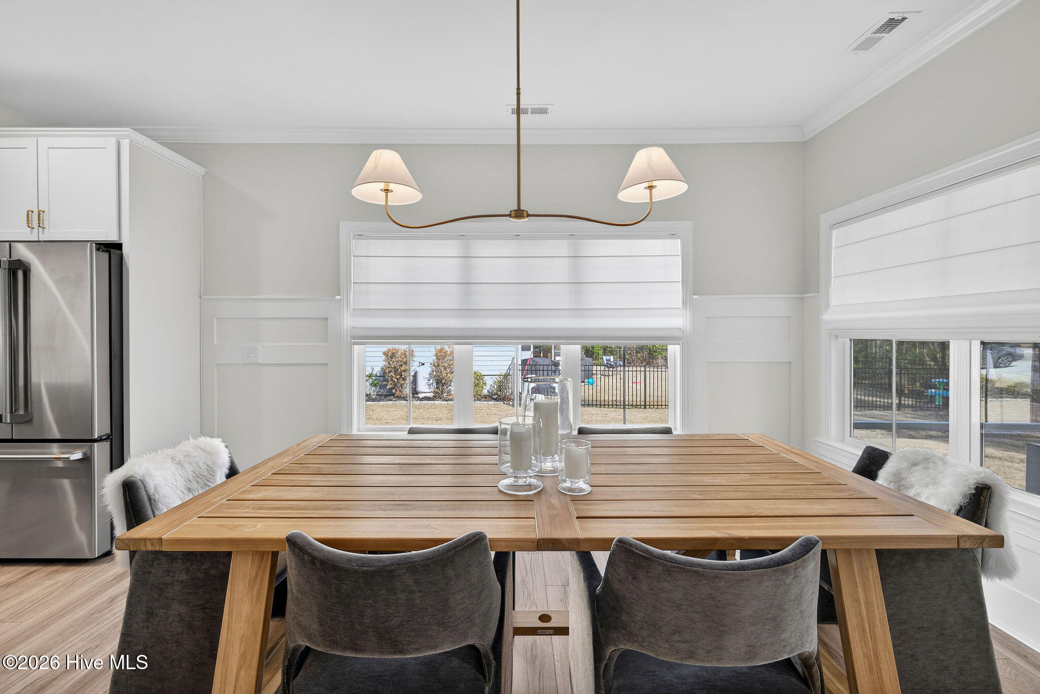 100558378 | Photo 15