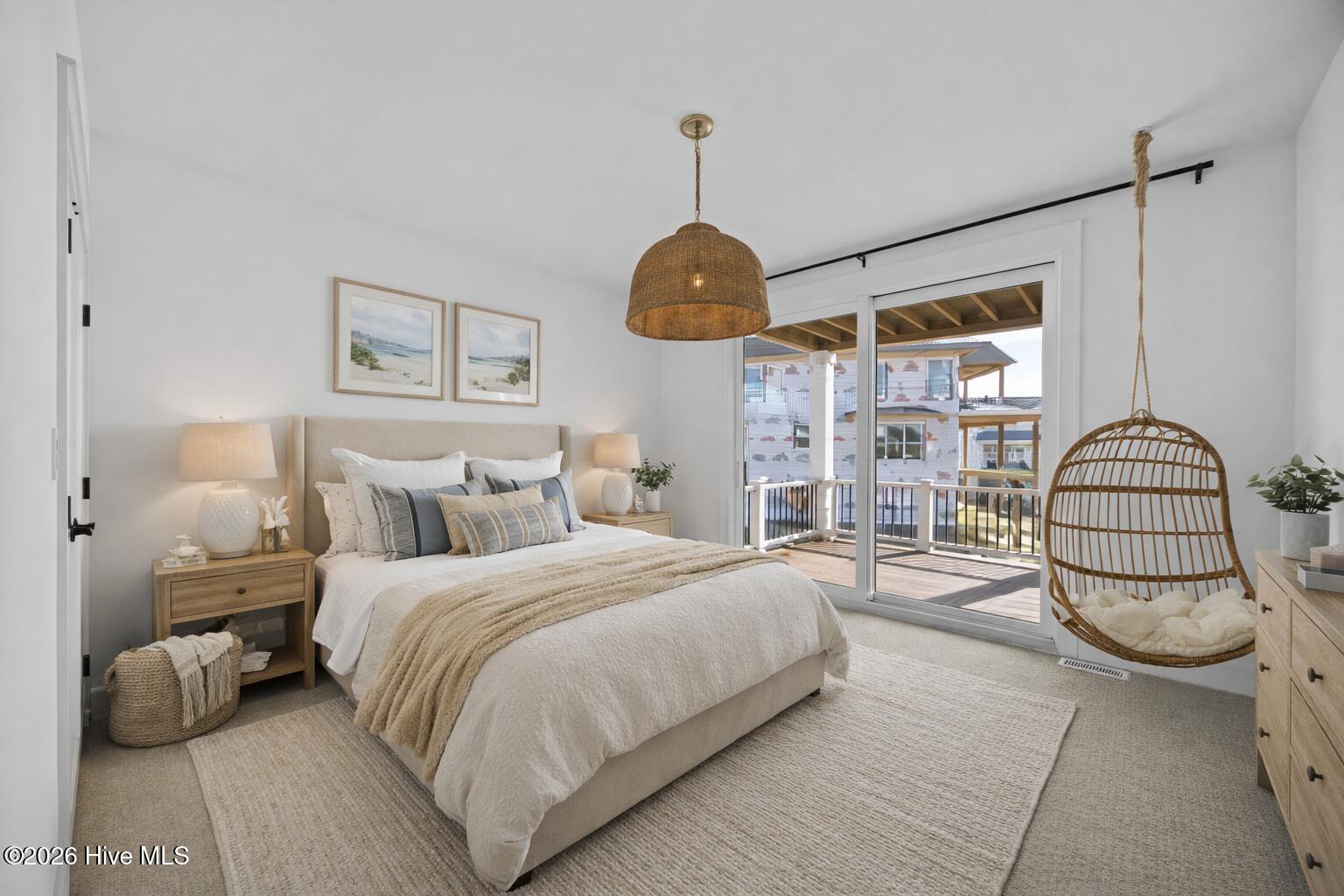 100551268 | Photo 40