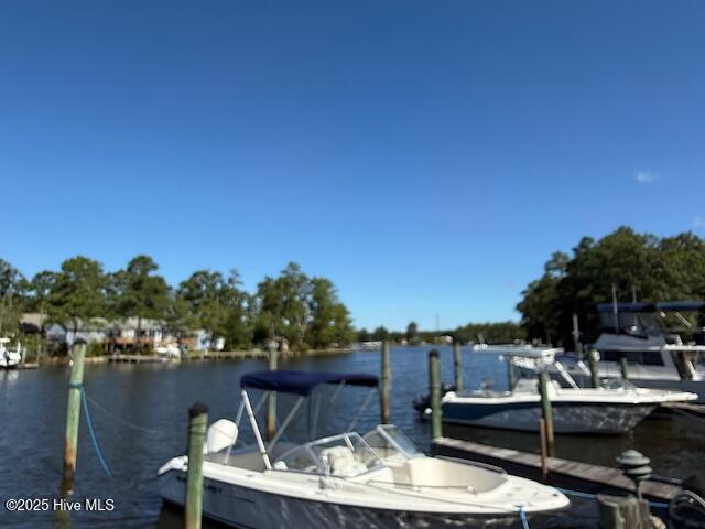 6702 36, Boat Slip 7 Hummingbird Place,Oriental