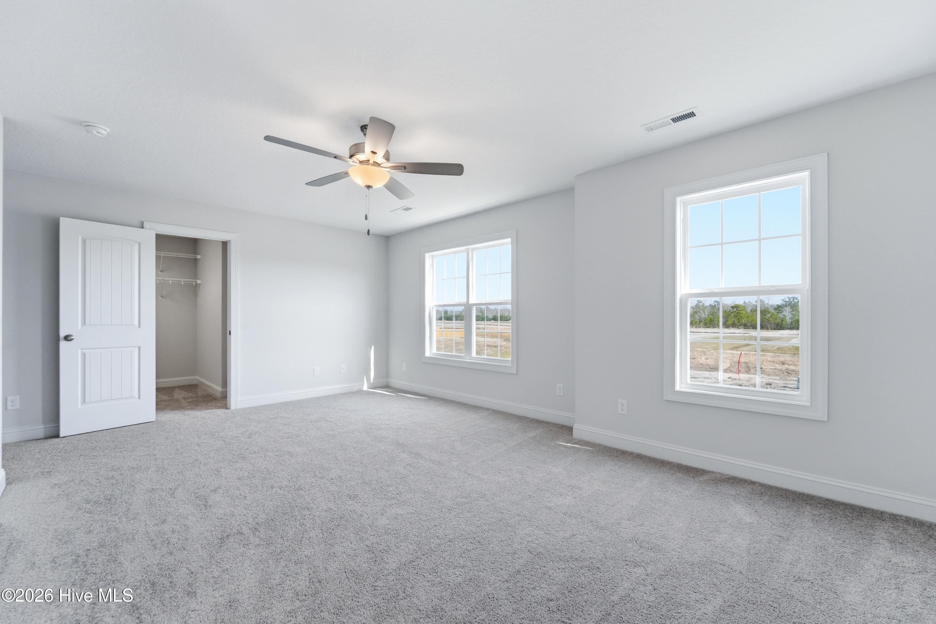 100519868 | Photo 17