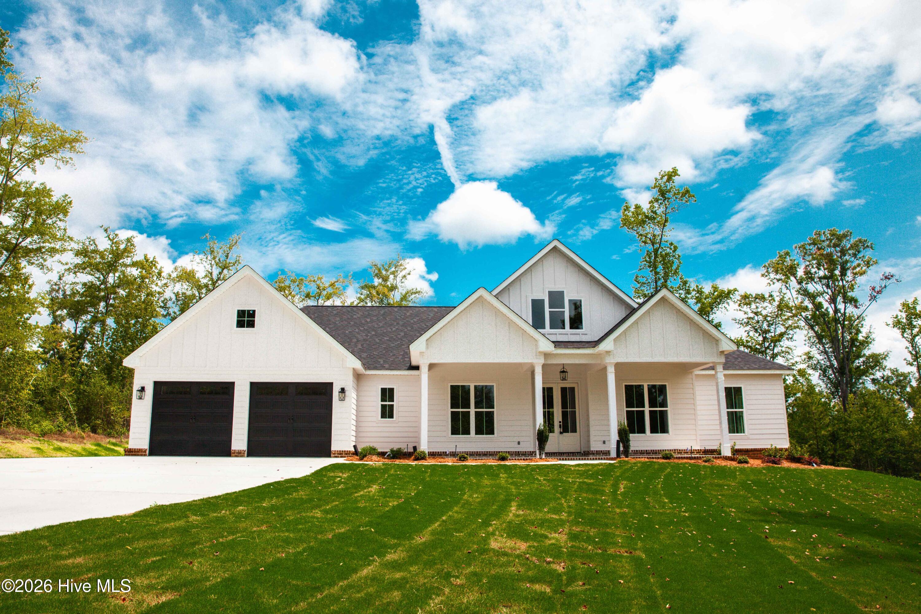 1st image of 916 Fairbourne Dr, Grovetown, GA 30813 | MLS# 100579389