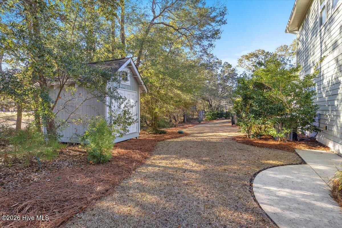 100552702 | Photo 60