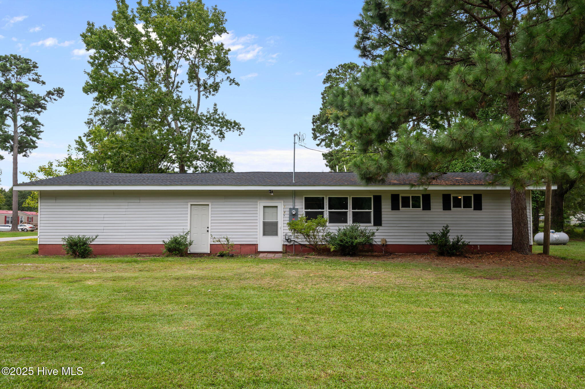 Property at 1118 Newsome Street