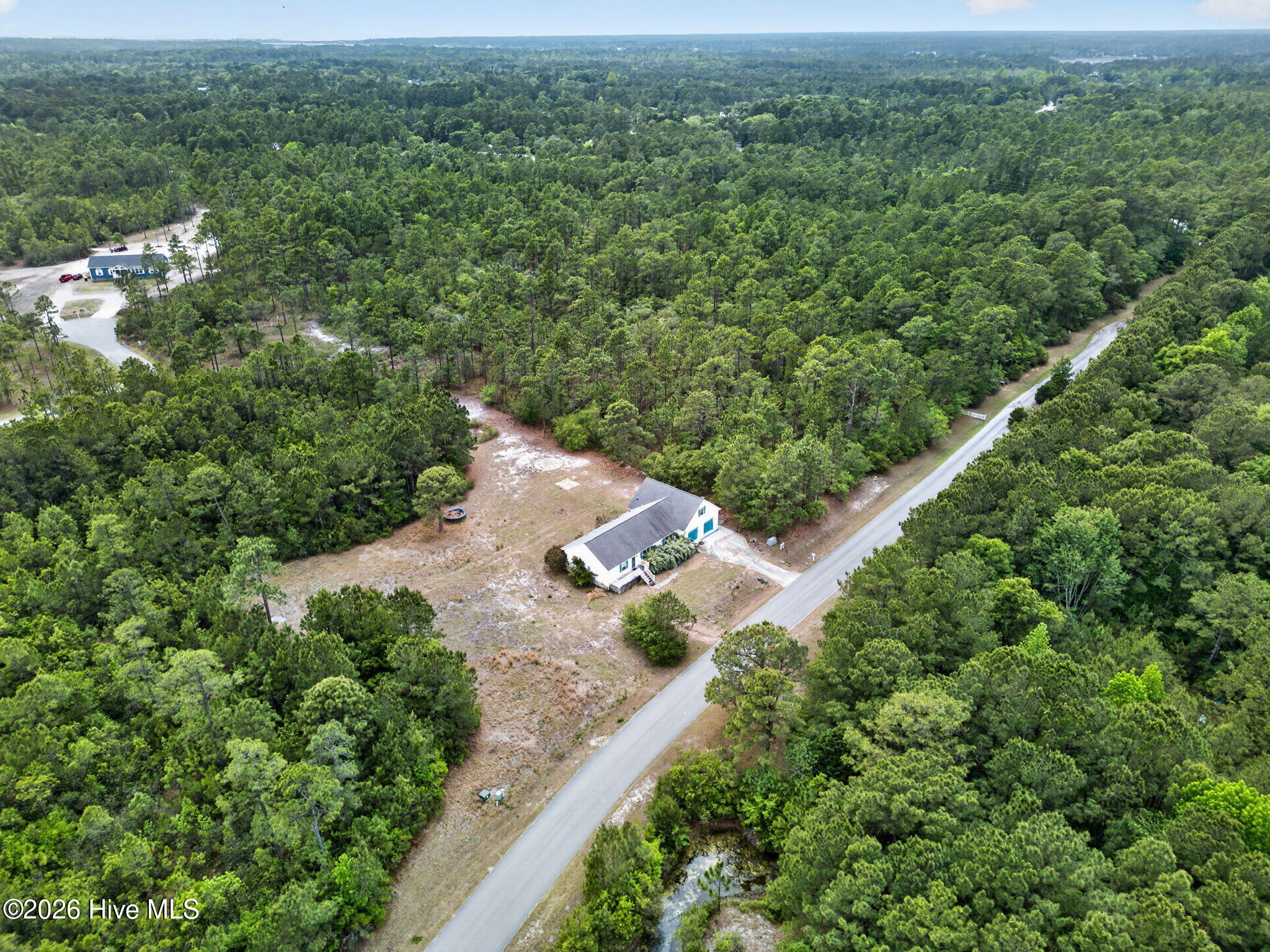 100570650 | Photo 10