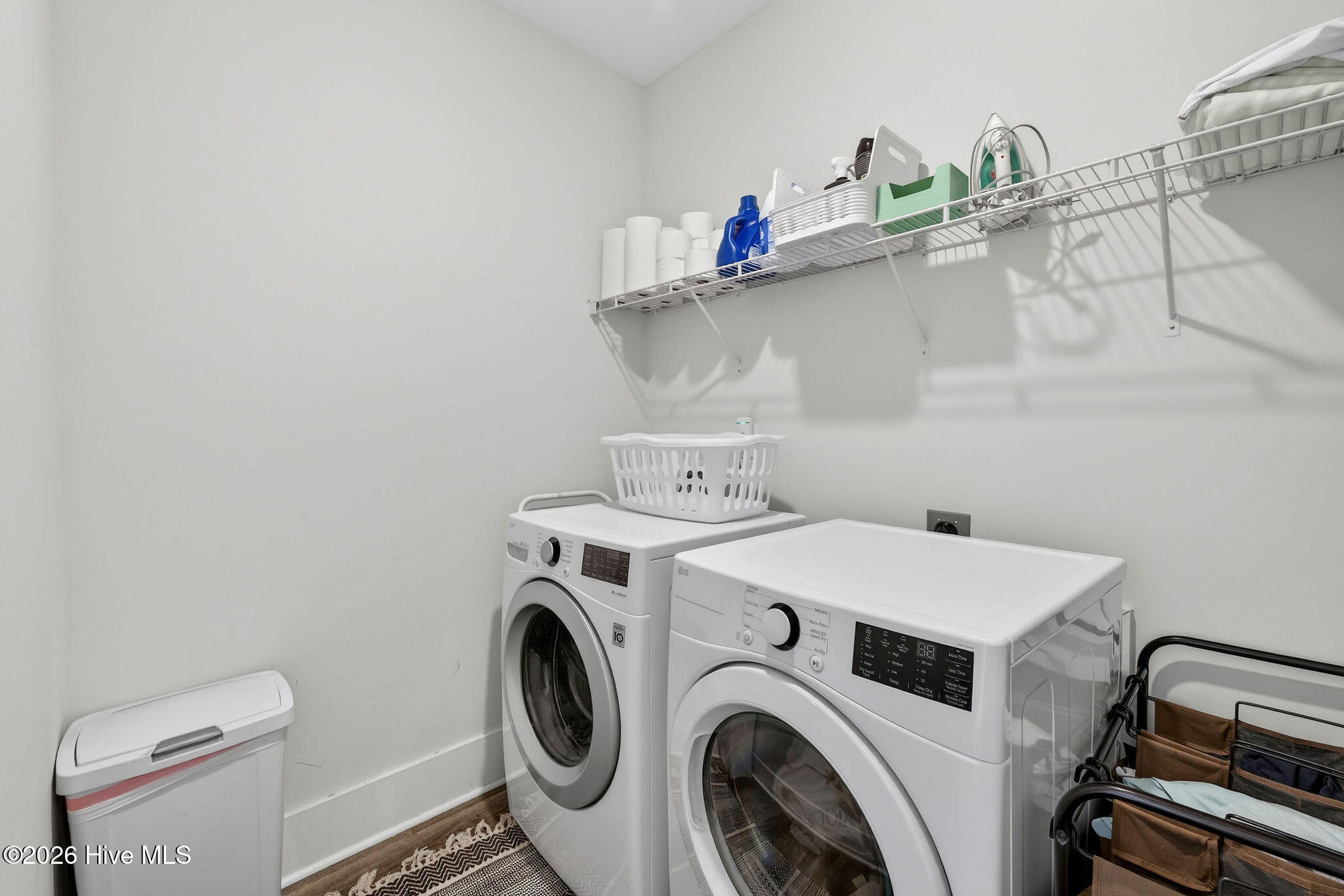 100563457 | Photo 15