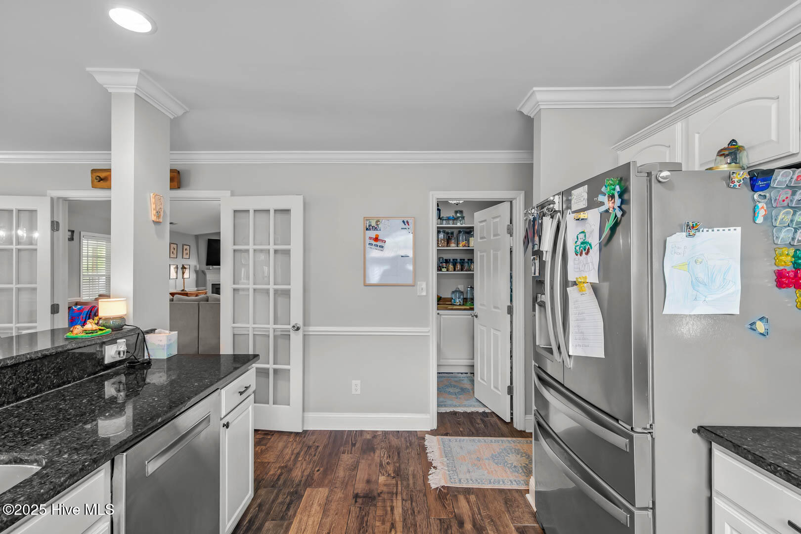 100510785 | Photo 26