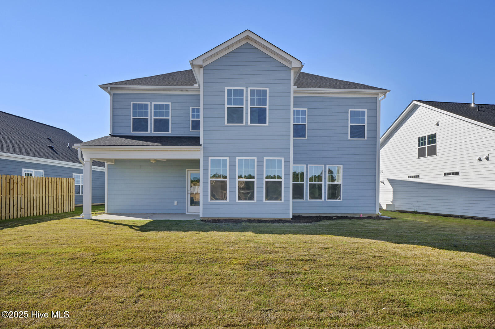 100500877 | Photo 49