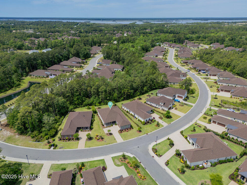 100507086 | Photo 46