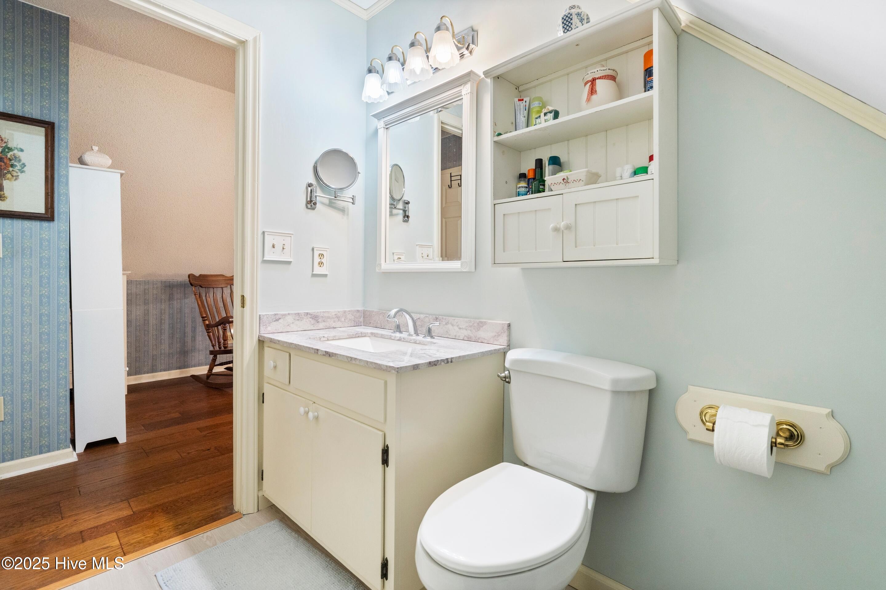 100548046 | Photo 31