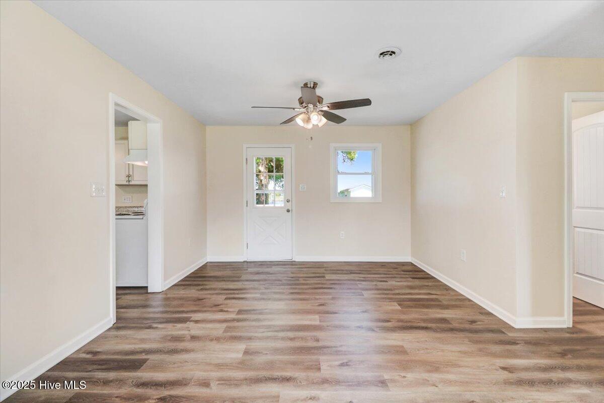 100521528 | Photo 37