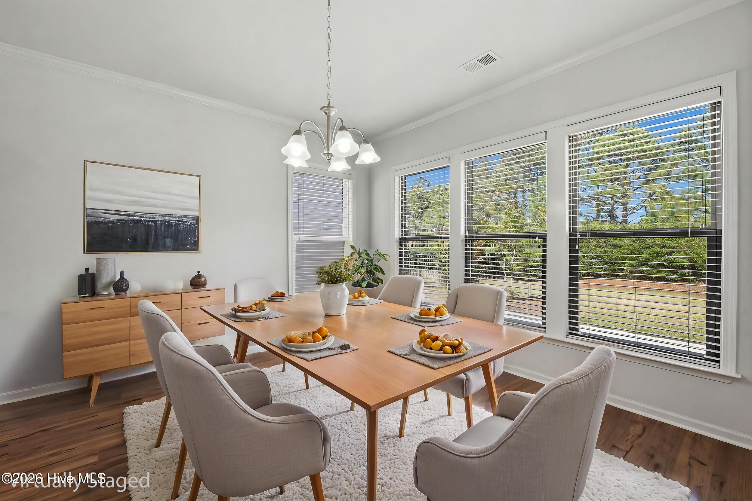 100565292 | Photo 17