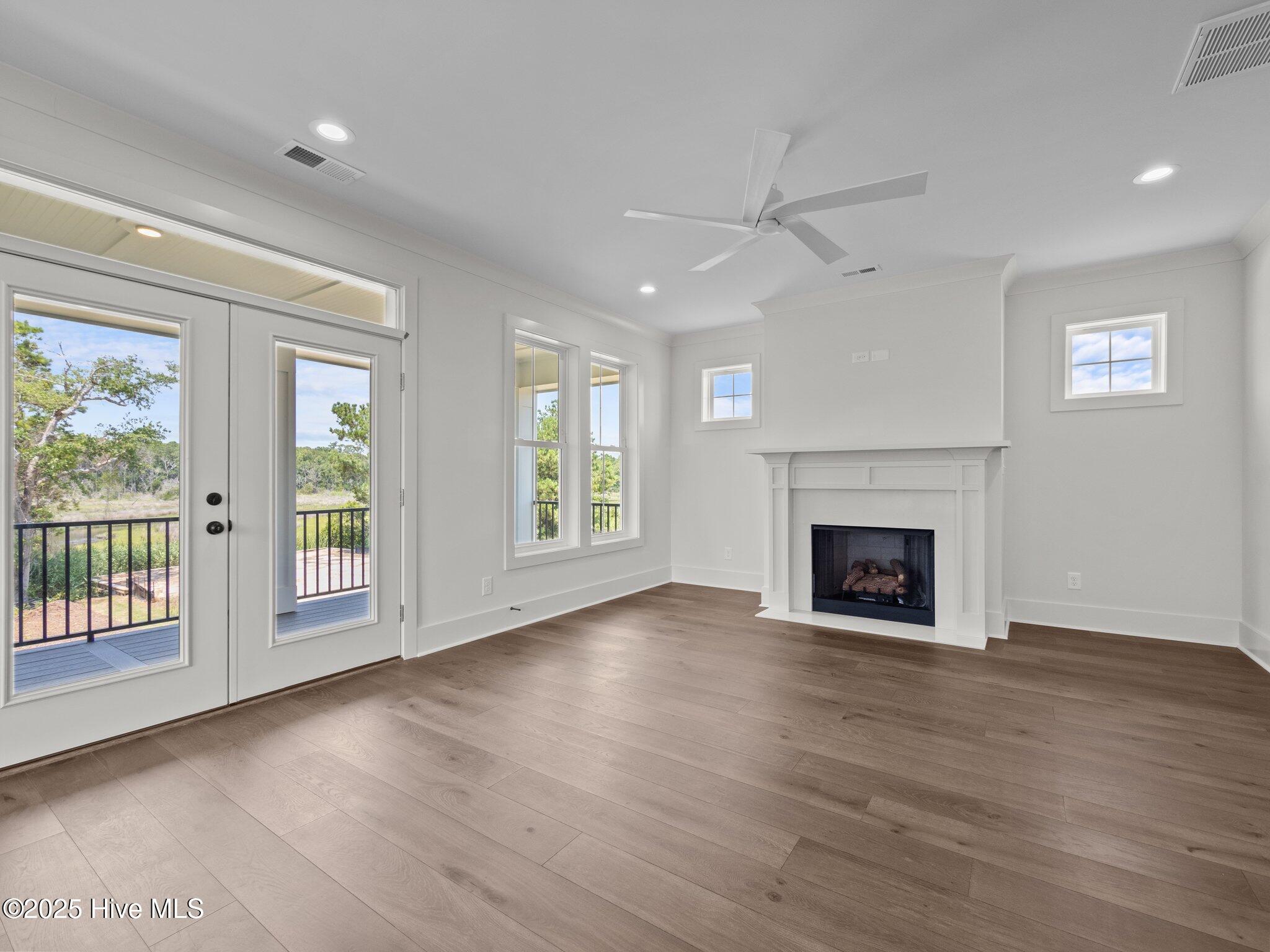 609 Cannonsgate Drive, Newport, NC, 28570