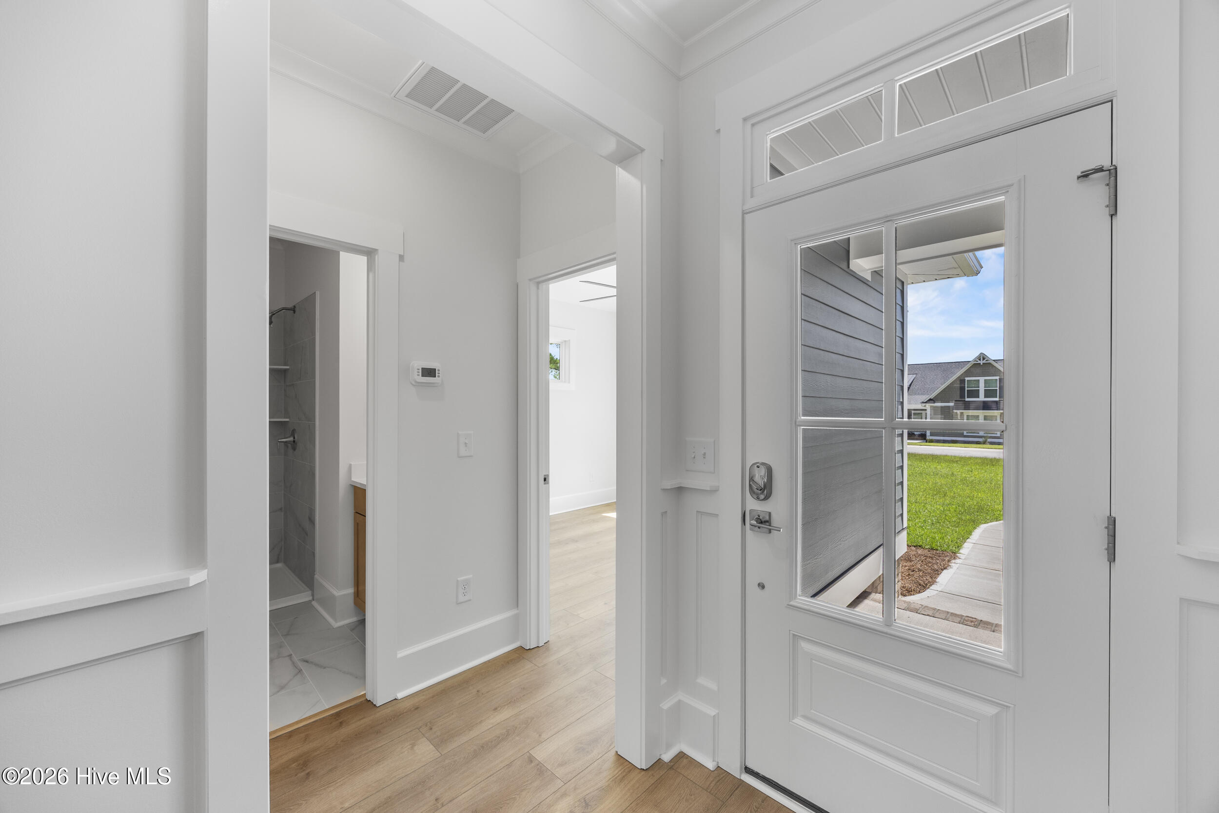 1036 Mayfair Way SW 98 — listing photograph 5