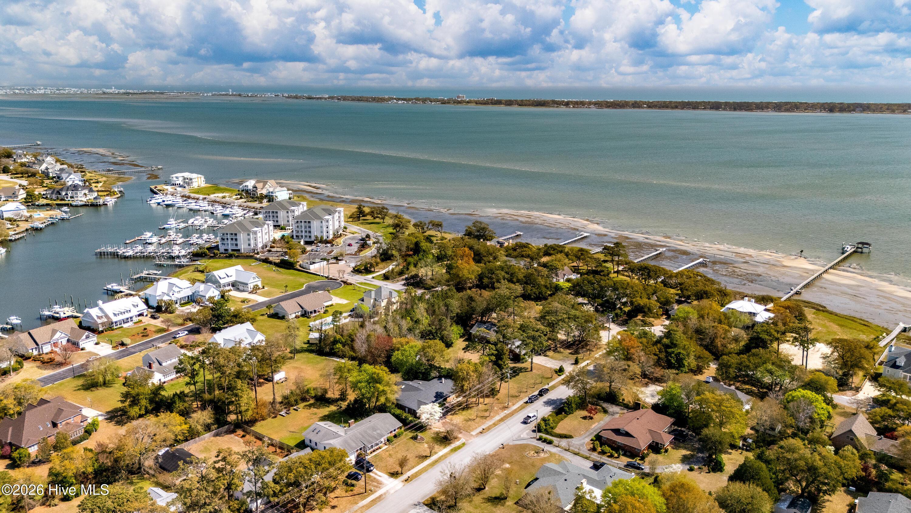 215 Harbor Drive,Morehead City
