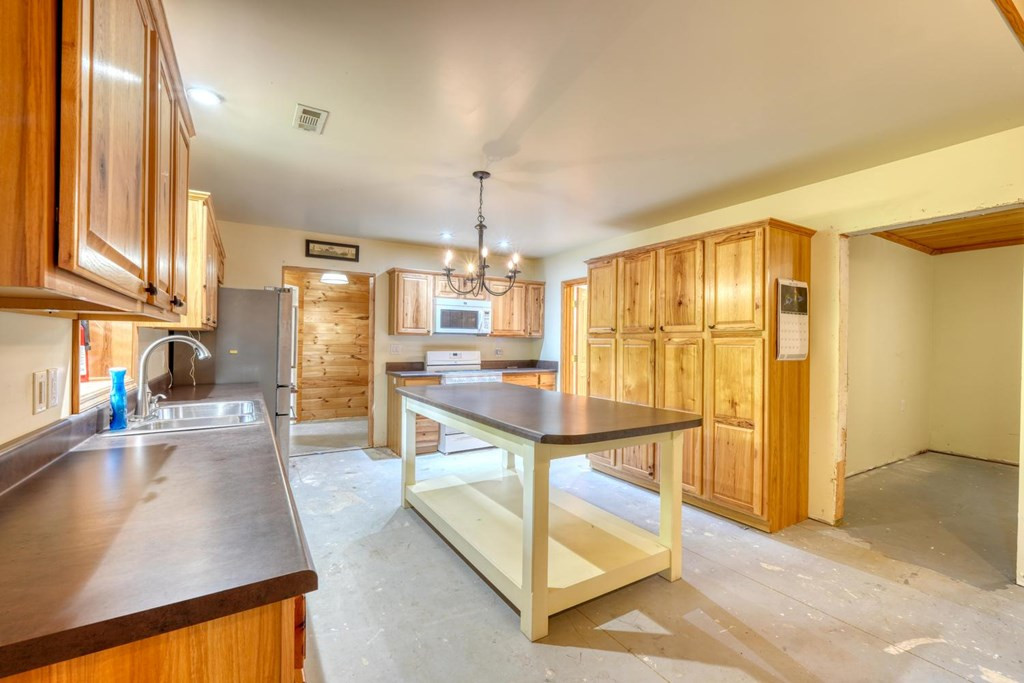 277 Clay Durrett Road, Murphy, NC 28906 Listing Photo  39