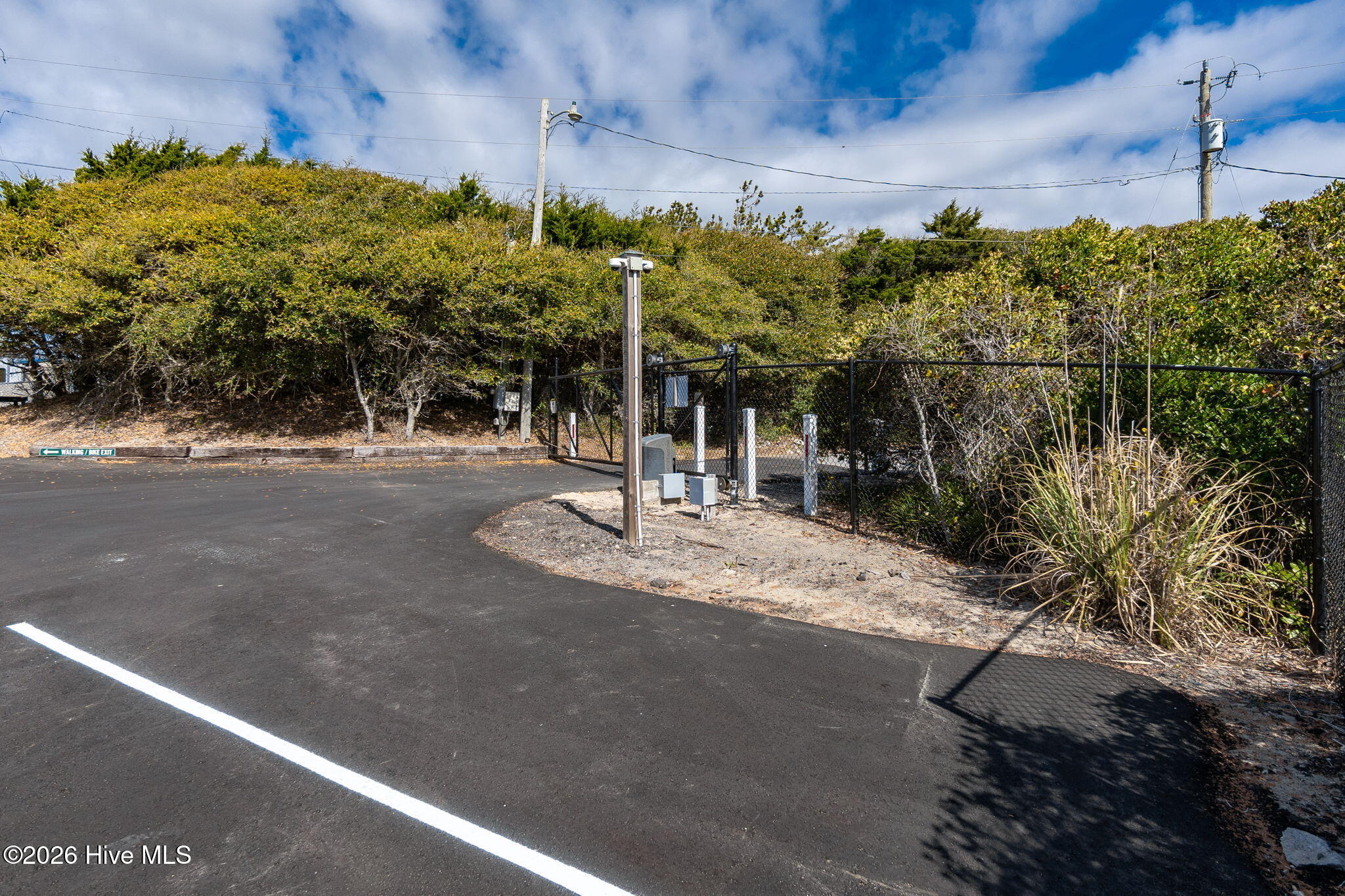 100566494 | Photo 39