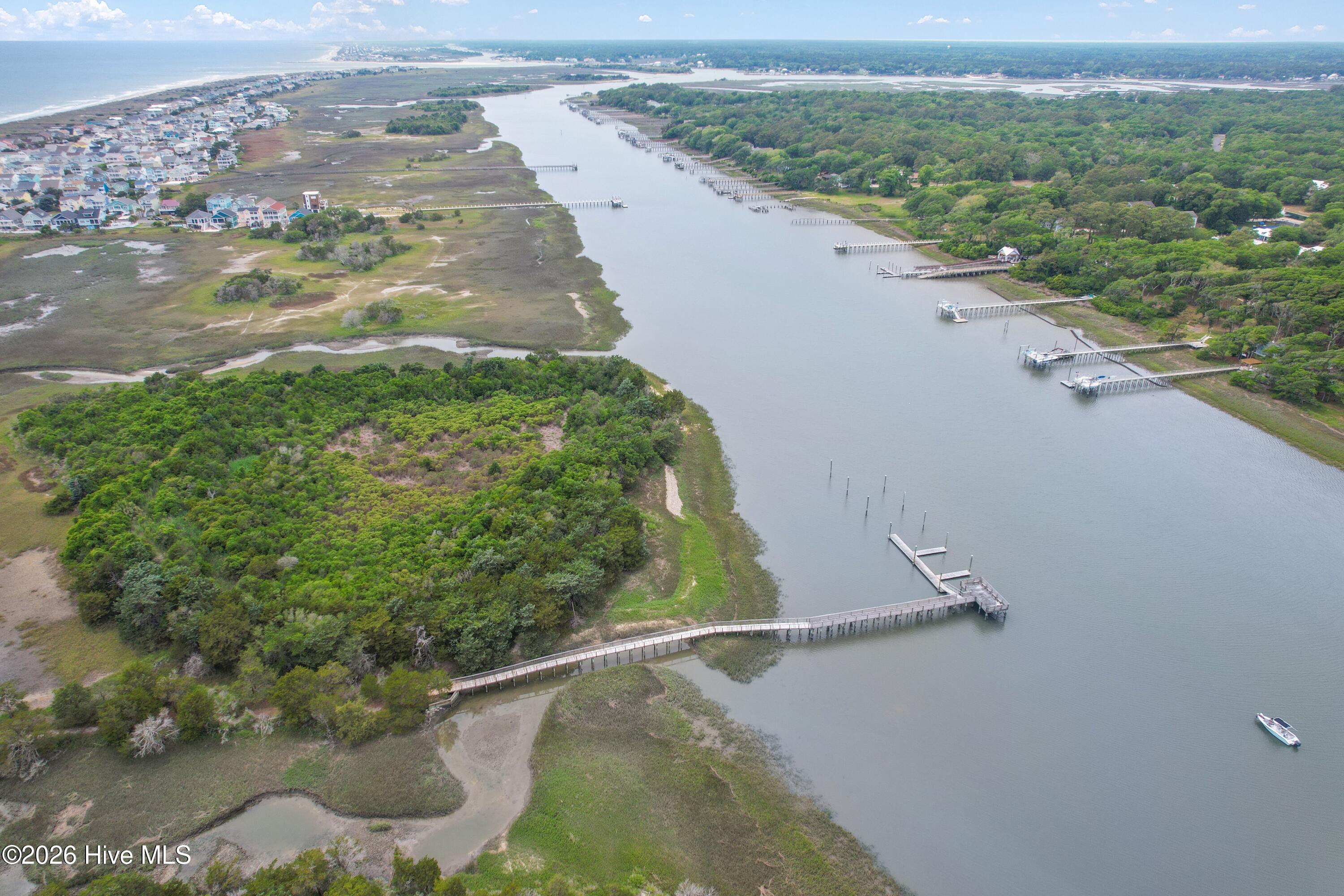 100552509 | Photo 11