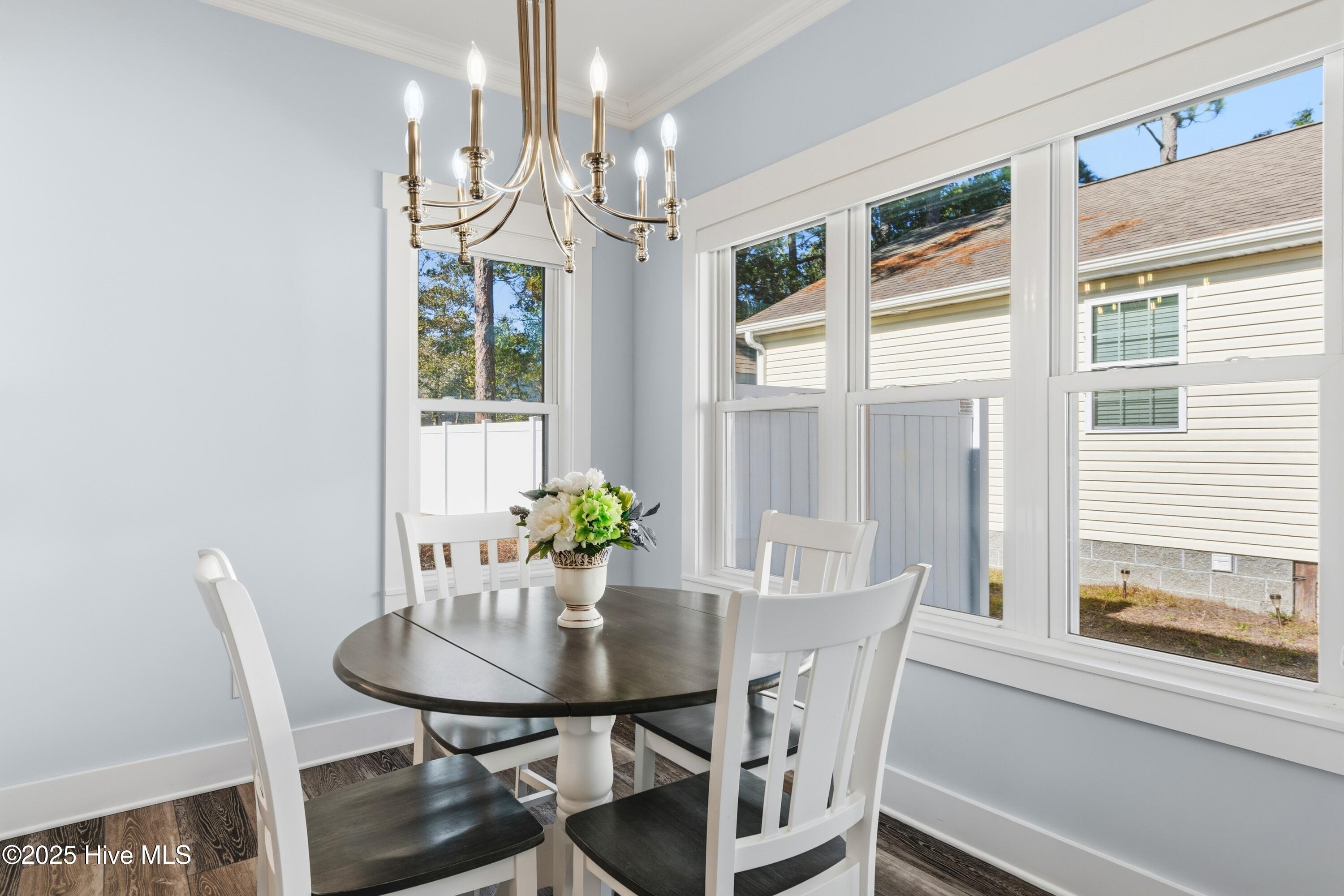 100542658 | Photo 16