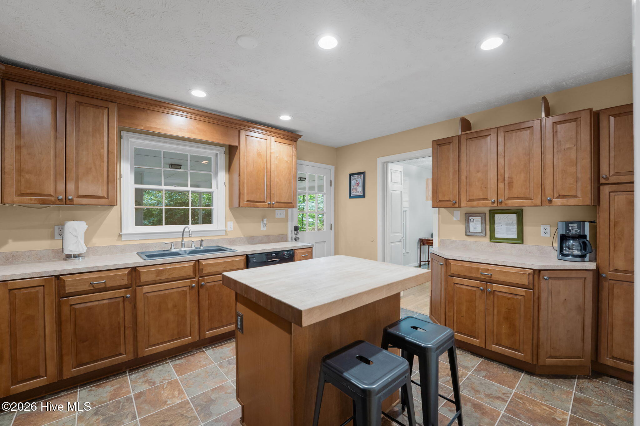 1123 N Fort Bragg Road, Southern Pines, NC, 28387